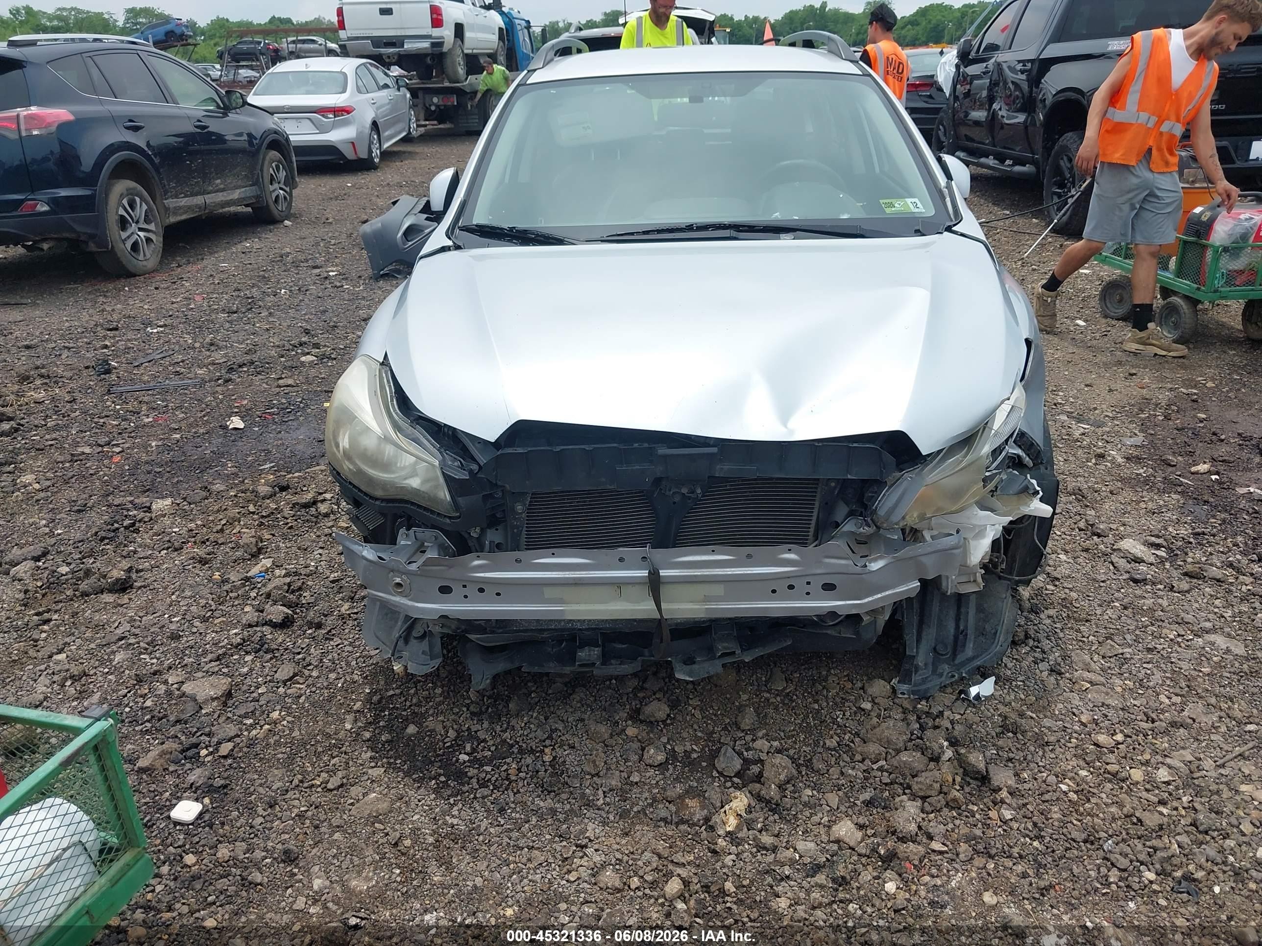 2013 Subaru Impreza 2.0i Sport Limited Серебряный vin: JF1GPAR60D2874761