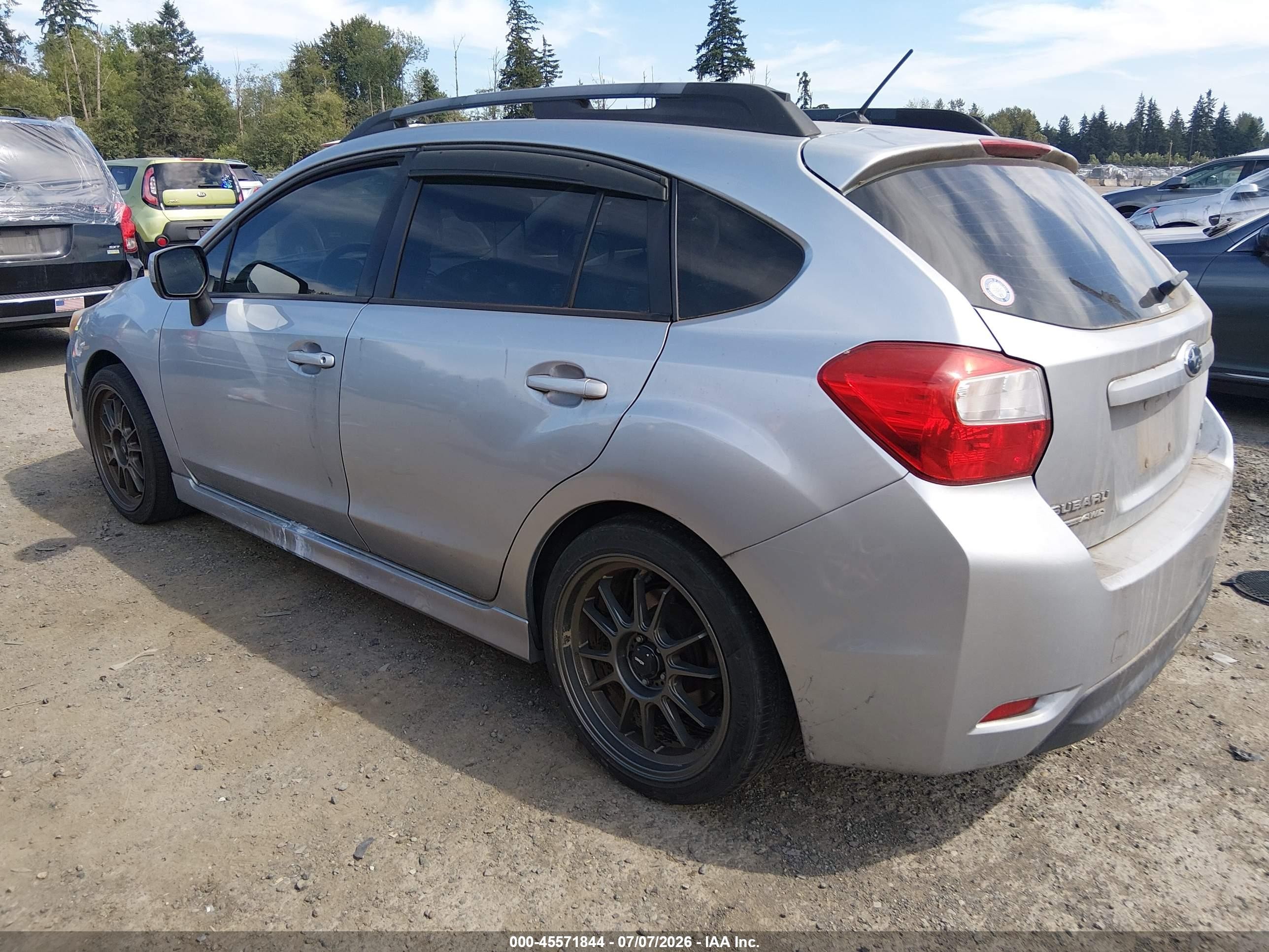 2013 Subaru Impreza 2.0i Sport Limited Light Blue vin: JF1GPAR61DH205069