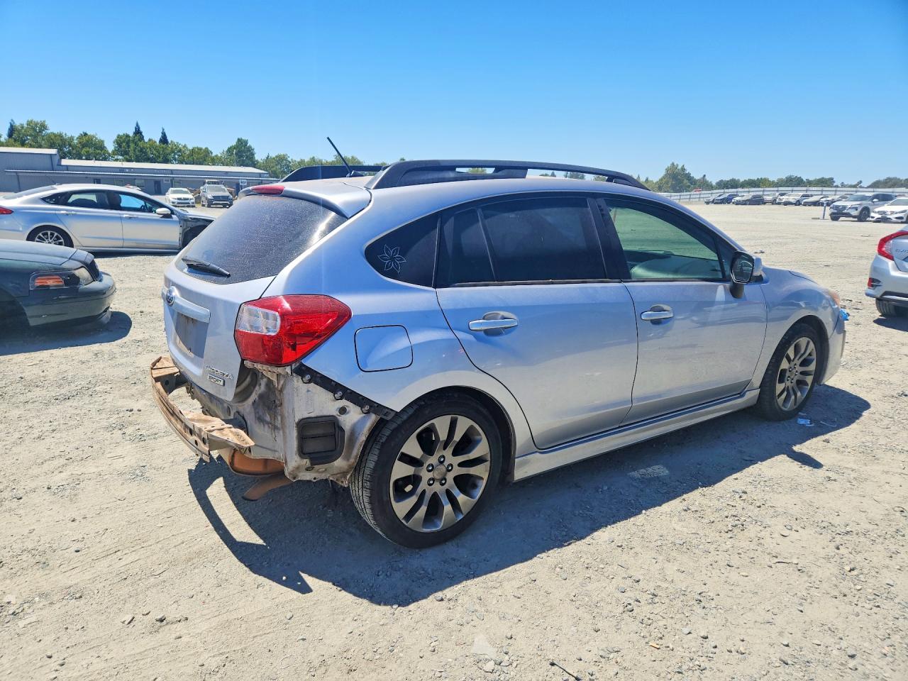 2014 Subaru Impreza Sport Limited Серебряный vin: JF1GPAR61E8256671