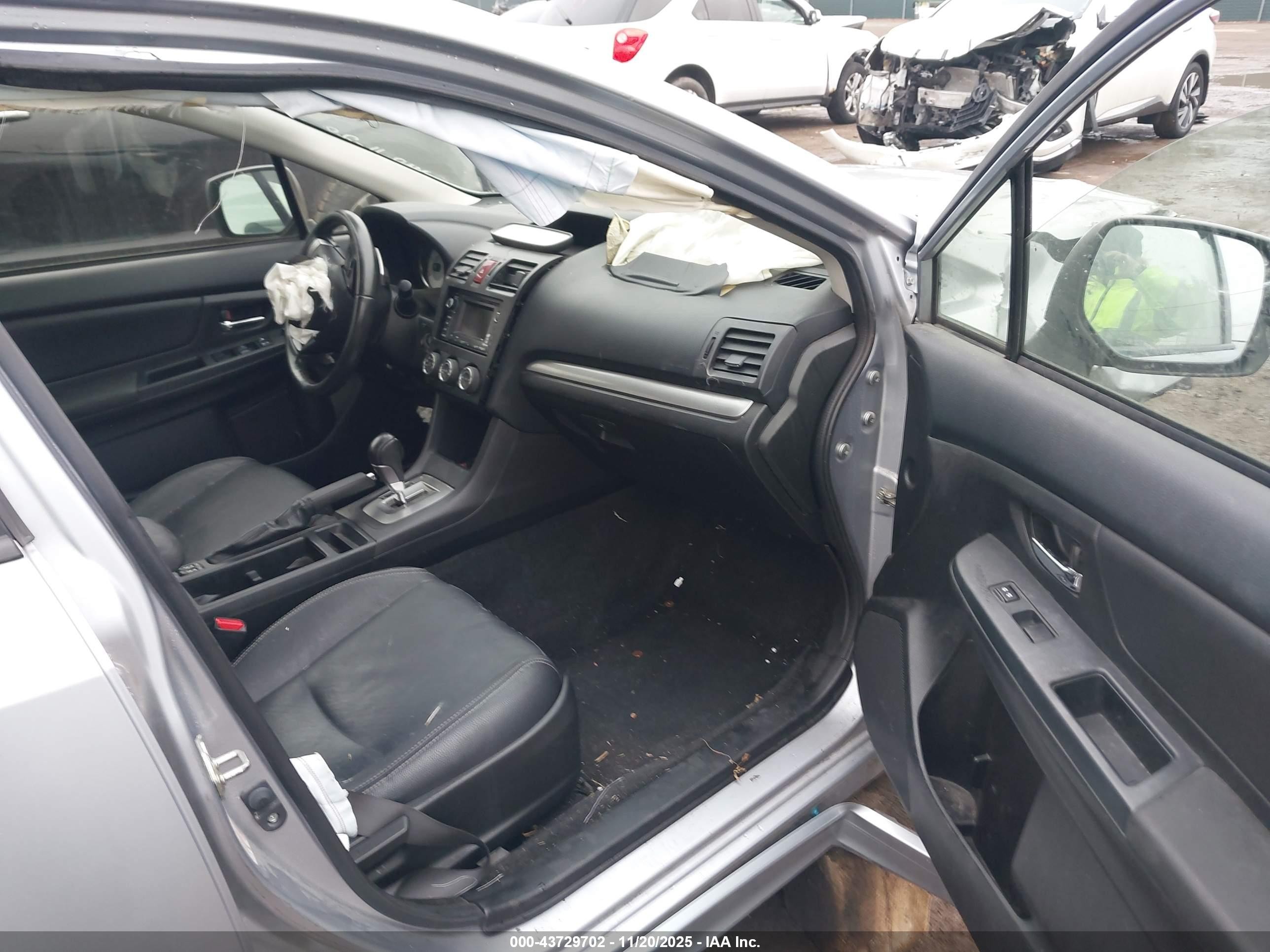 2013 Subaru Impreza 2.0i Sport Limited Silver vin: JF1GPAR65D2801580