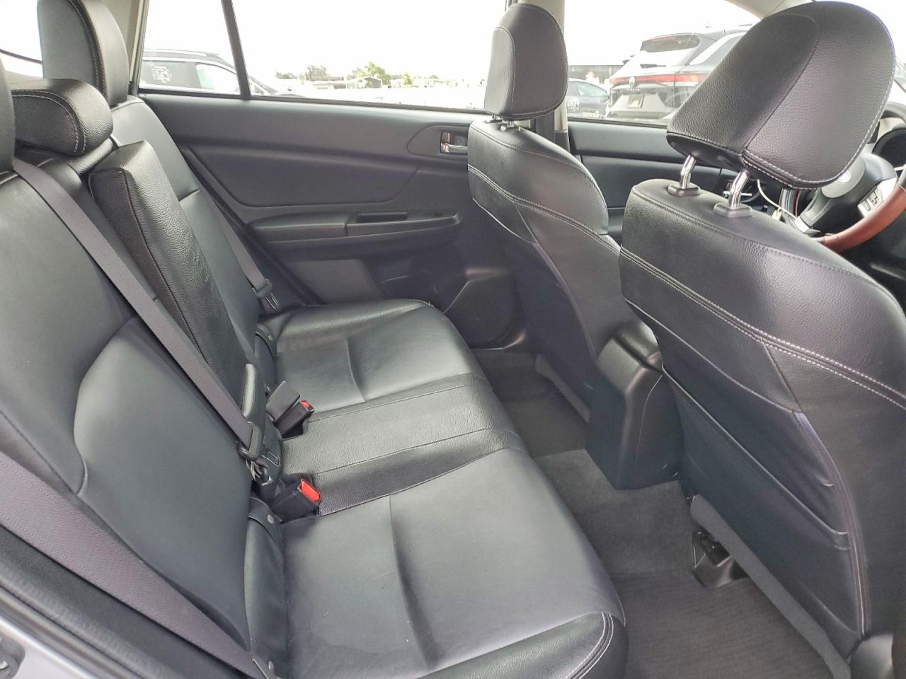 2014 Subaru Impreza Sport Limited Silver vin: JF1GPAR66E8245438