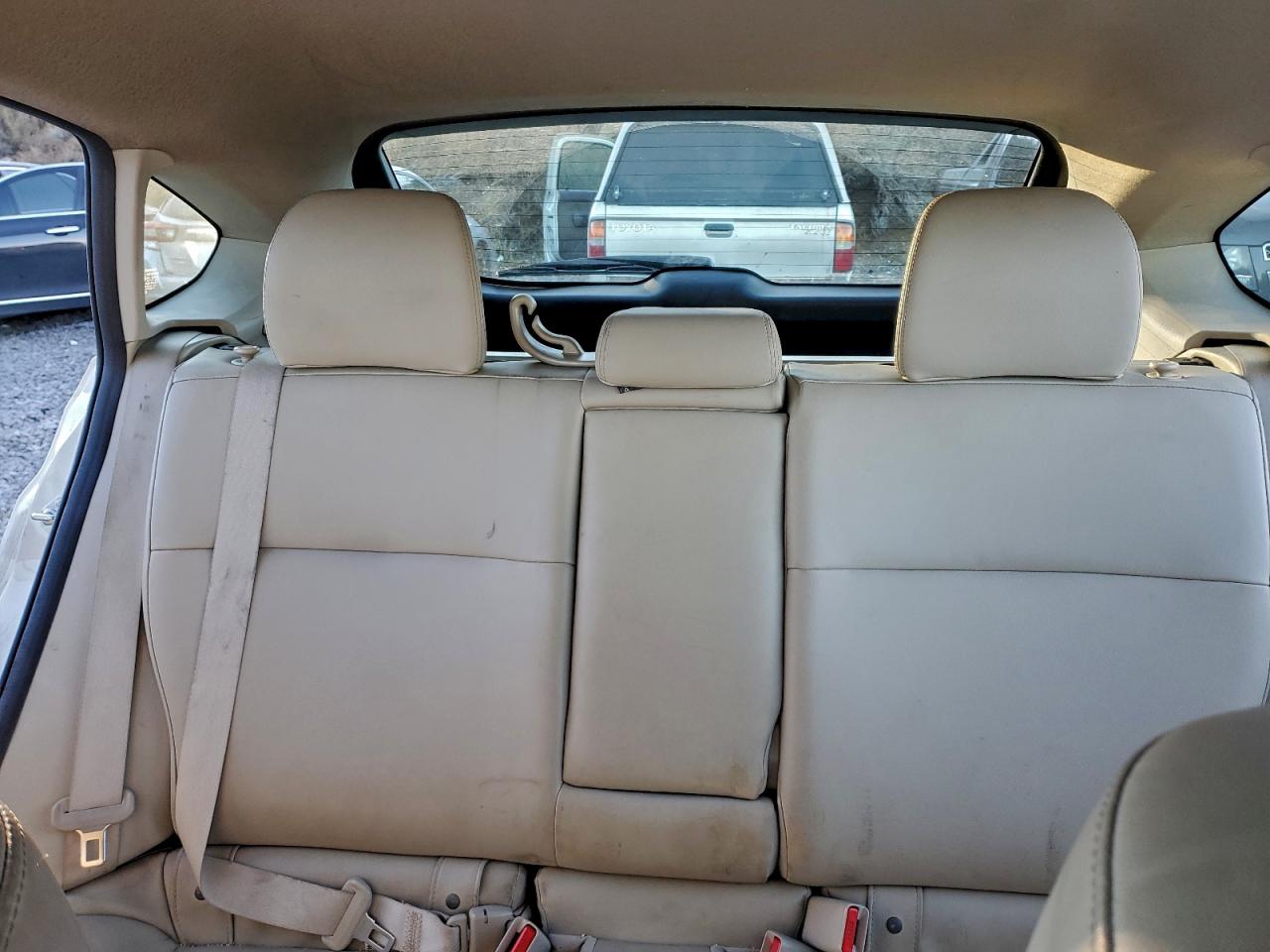 2014 Subaru Impreza Sport Limited White vin: JF1GPAR68E8246770
