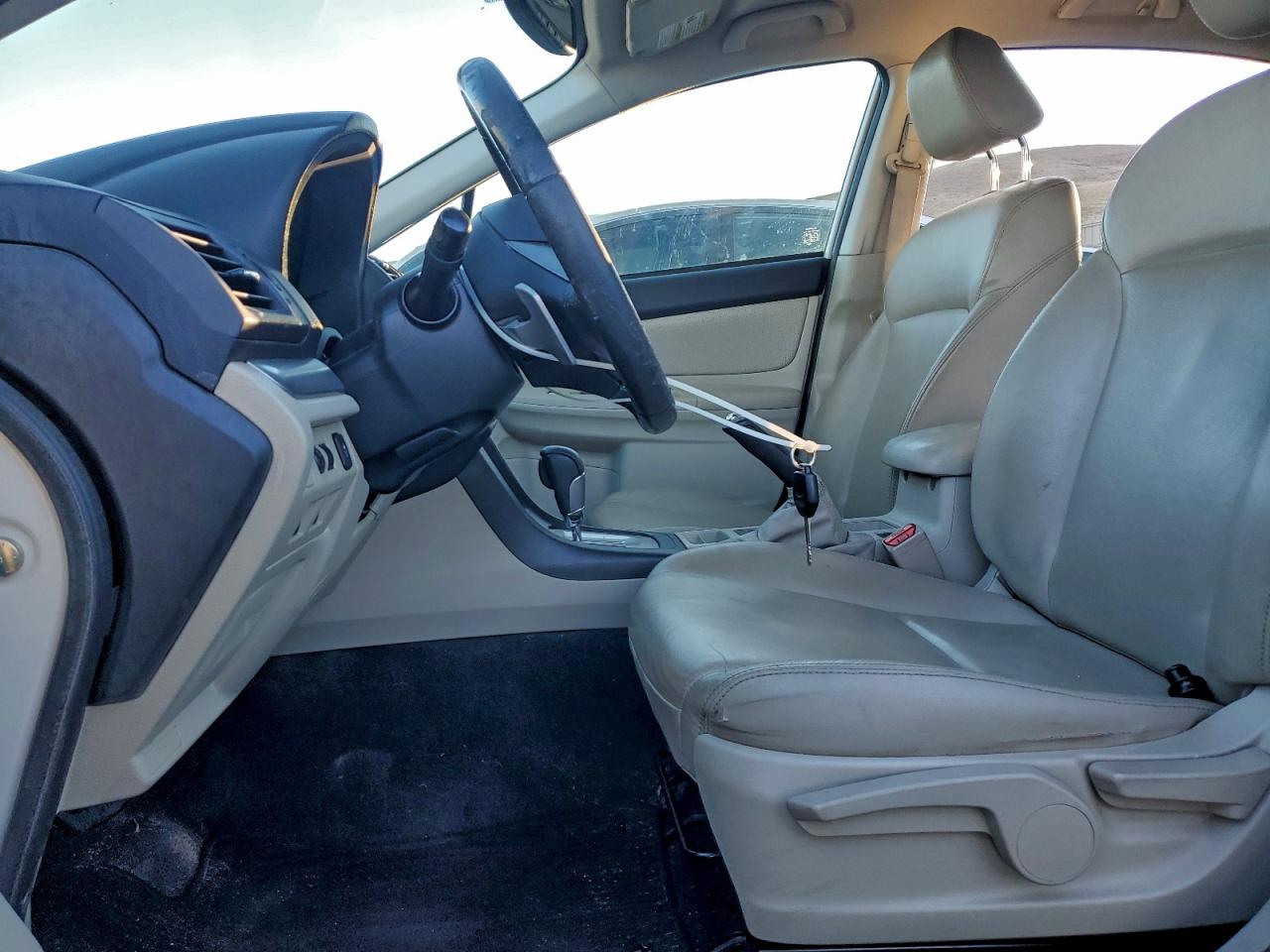 2014 Subaru Impreza Sport Limited White vin: JF1GPAR68E8246770