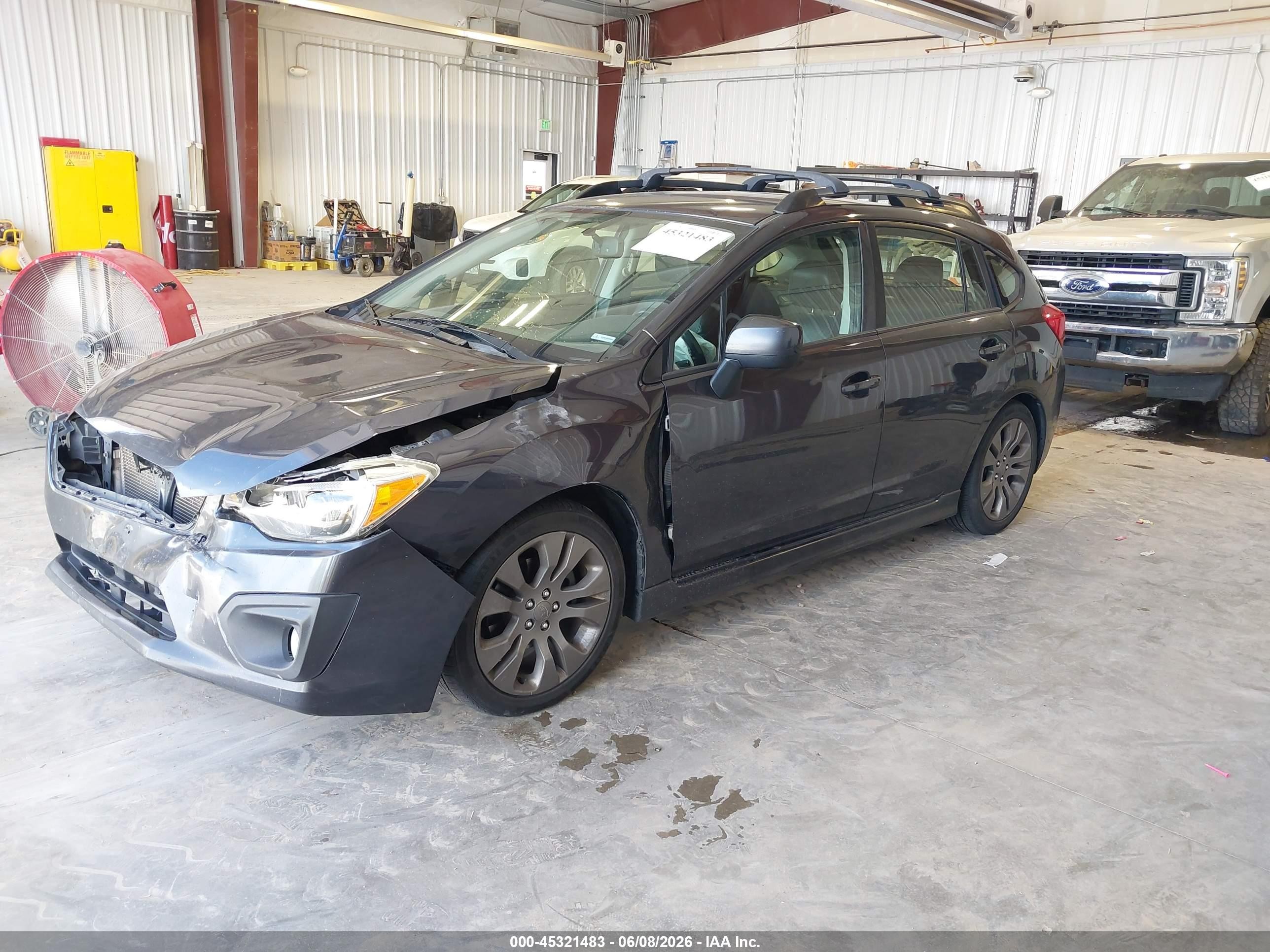 2014 Subaru Impreza 2.0i Sport Limited Gray vin: JF1GPAR69E8224311