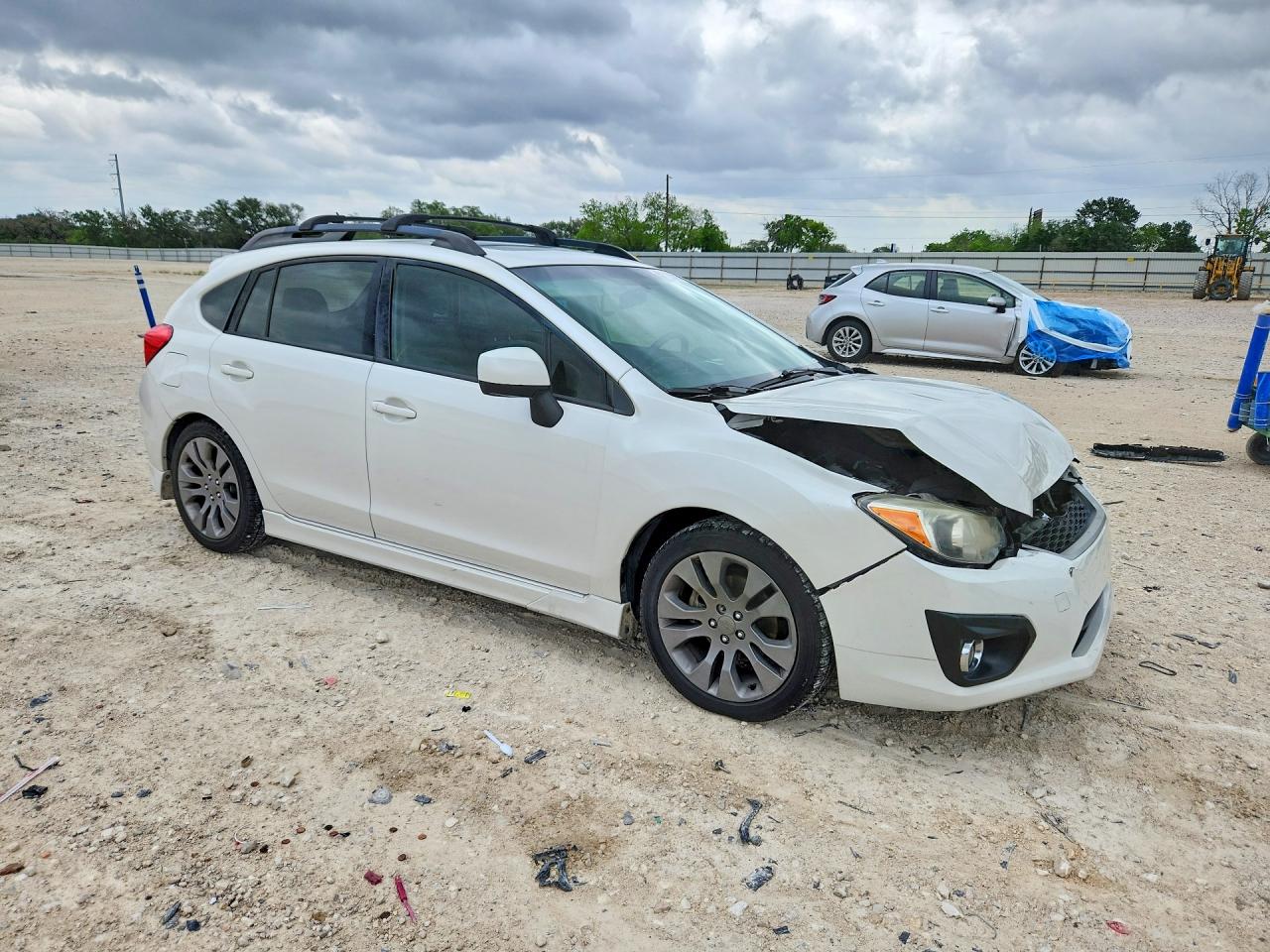 2014 Subaru Impreza Sport Limited White vin: JF1GPAS60E8278896