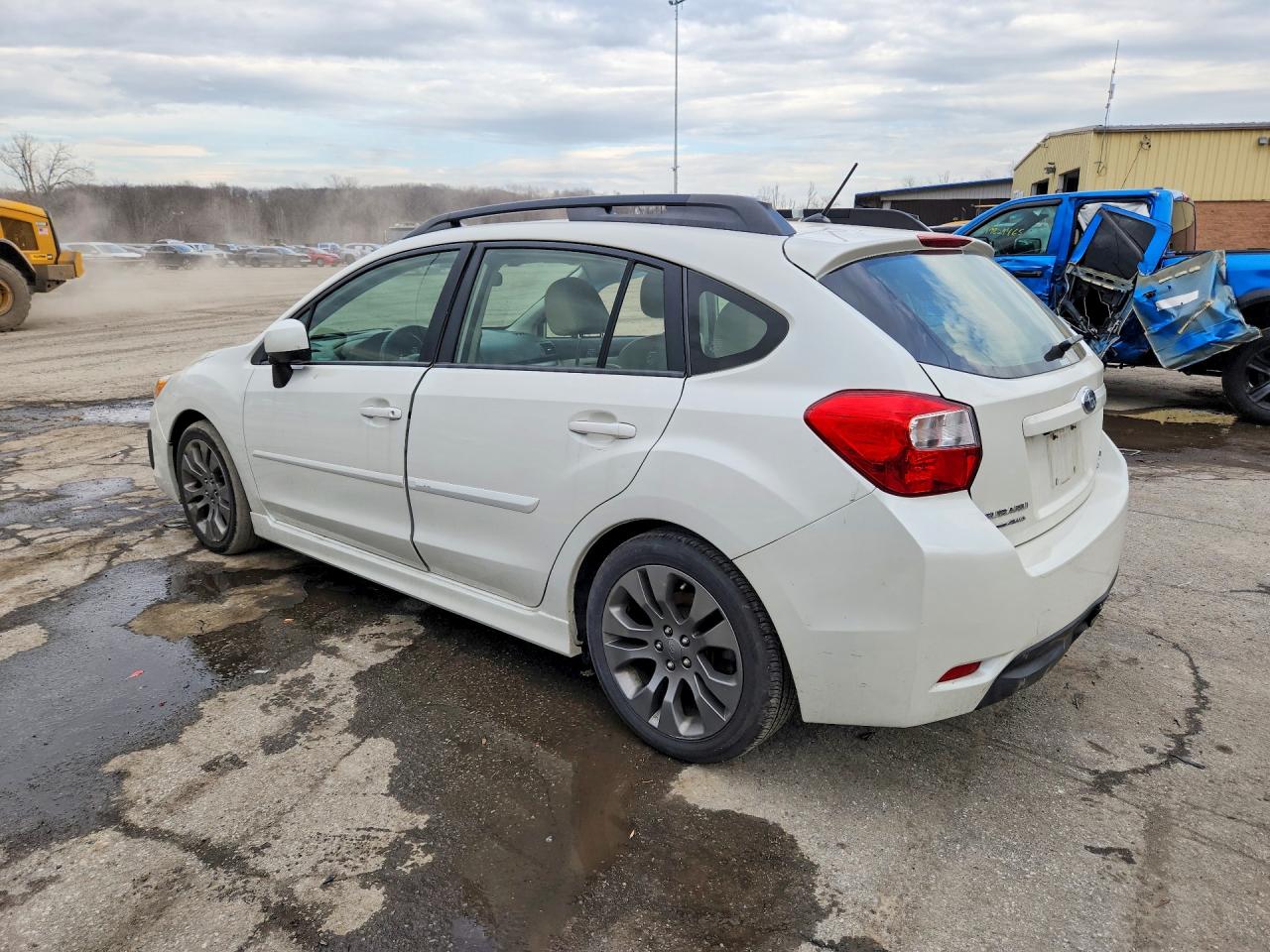 2014 Subaru Impreza Sport Limited White vin: JF1GPAS66E8309066