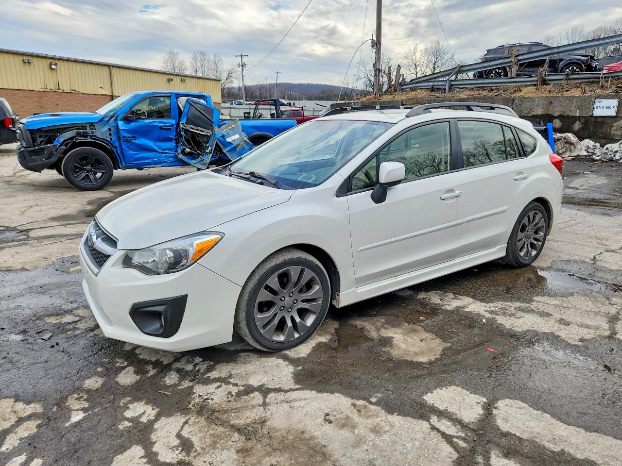 2014 Subaru Impreza Sport Limited White vin: JF1GPAS66E8309066