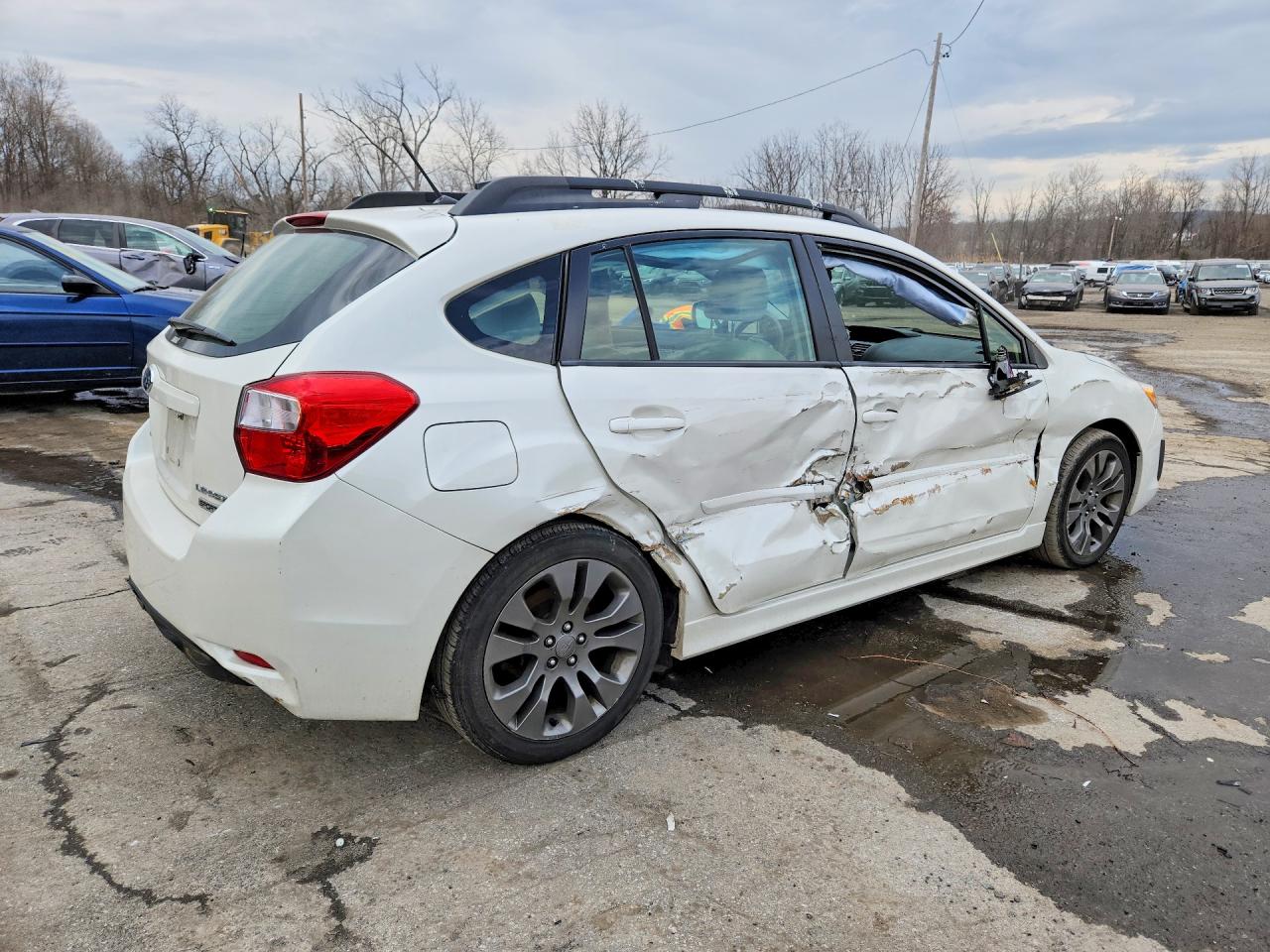 2014 Subaru Impreza Sport Limited White vin: JF1GPAS66E8309066