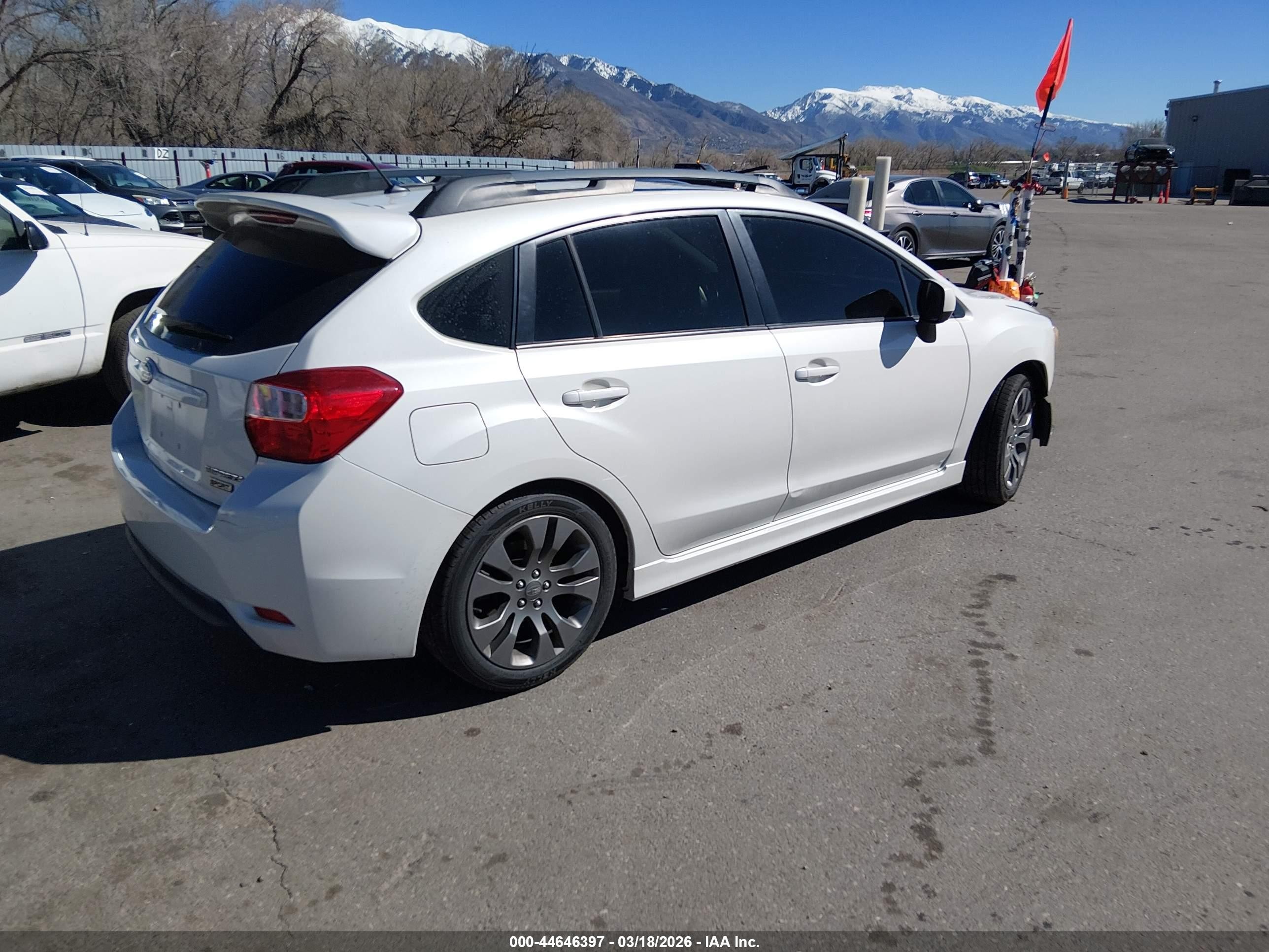 2014 Subaru Impreza 2.0i Sport Limited White vin: JF1GPAS67E8320738