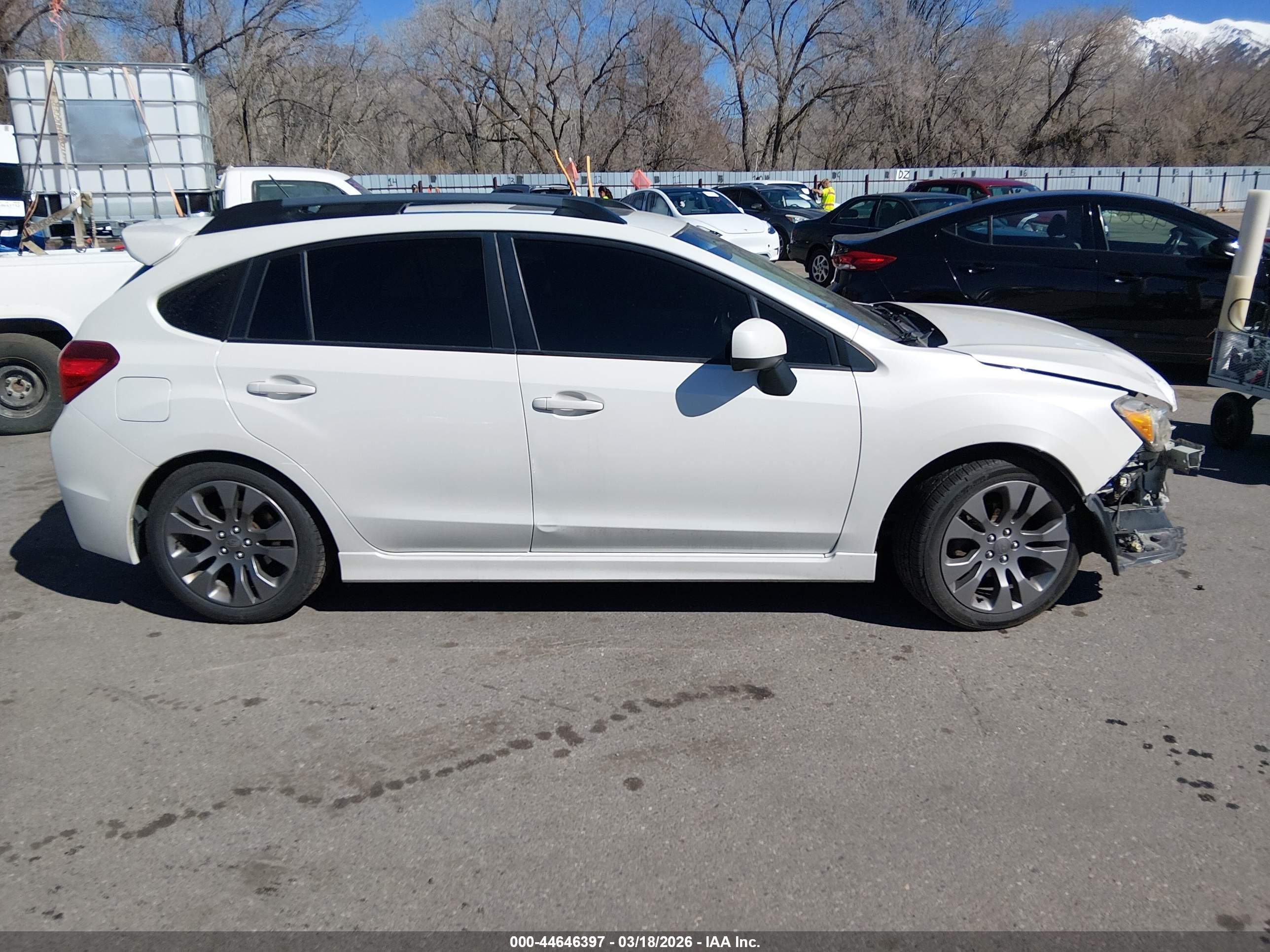 2014 Subaru Impreza 2.0i Sport Limited White vin: JF1GPAS67E8320738