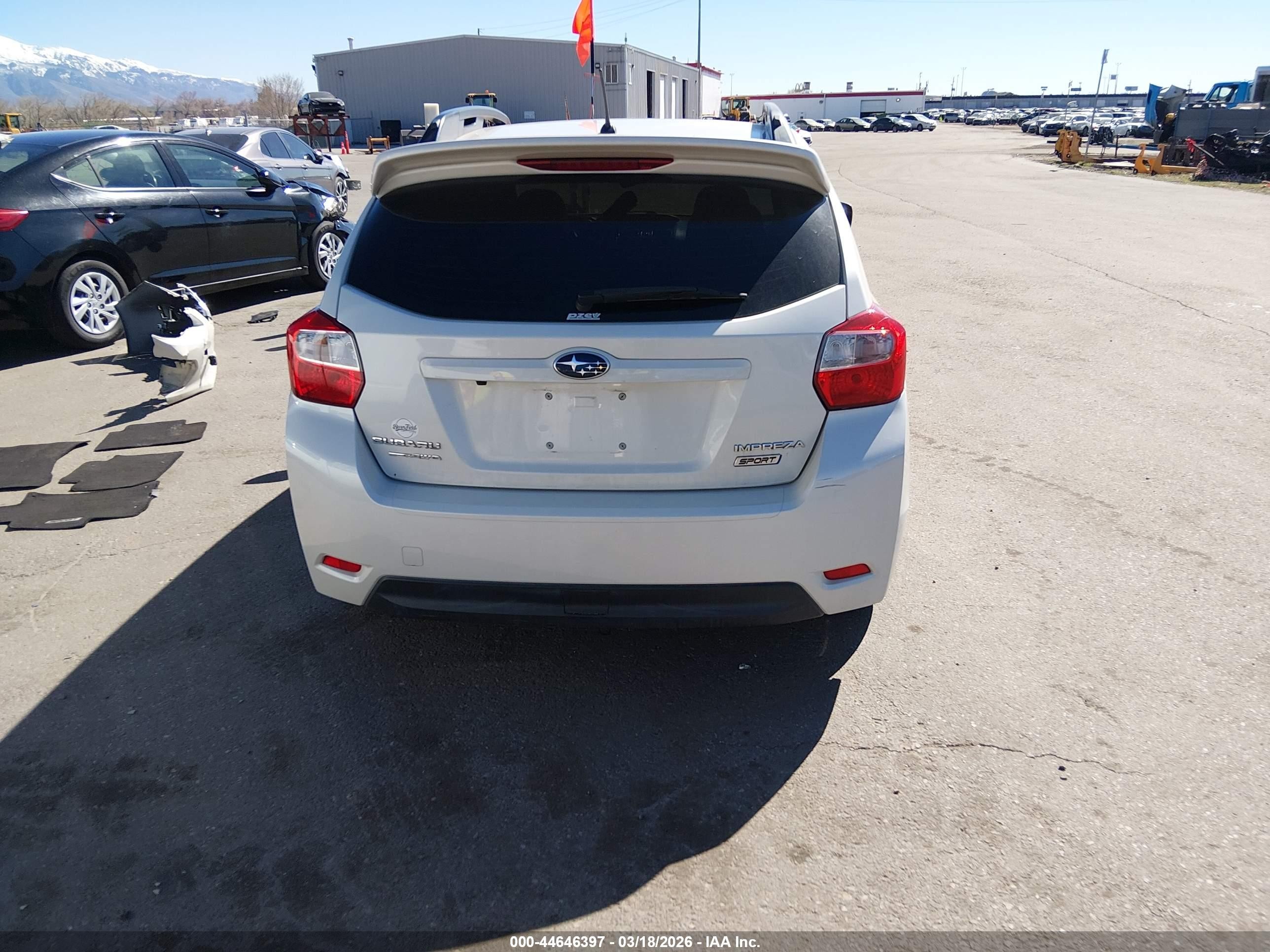 2014 Subaru Impreza 2.0i Sport Limited White vin: JF1GPAS67E8320738