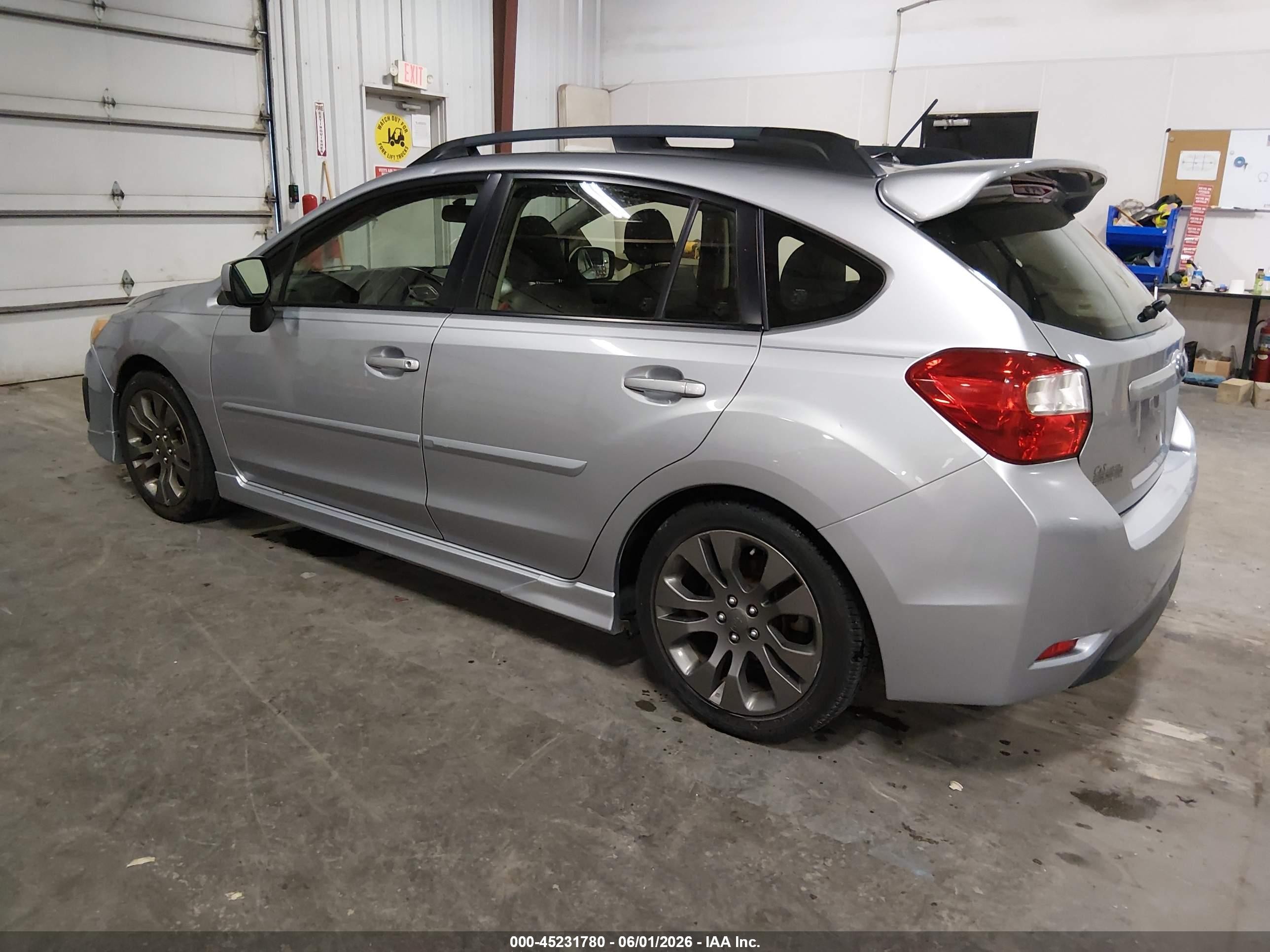 2012 Subaru Impreza 2.0i Sport Limited Серебряный vin: JF1GPAS69CH230861
