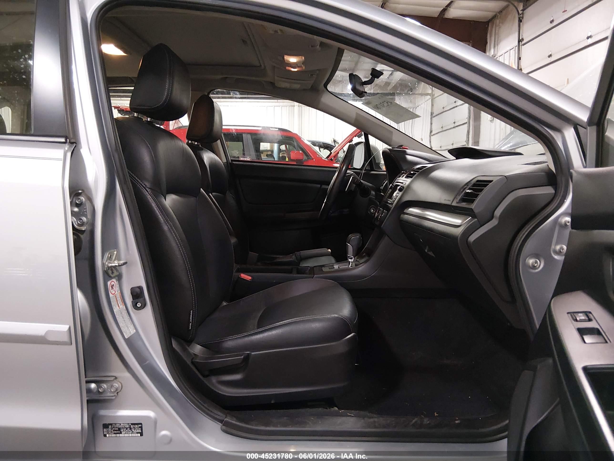 2012 Subaru Impreza 2.0i Sport Limited Серебряный vin: JF1GPAS69CH230861