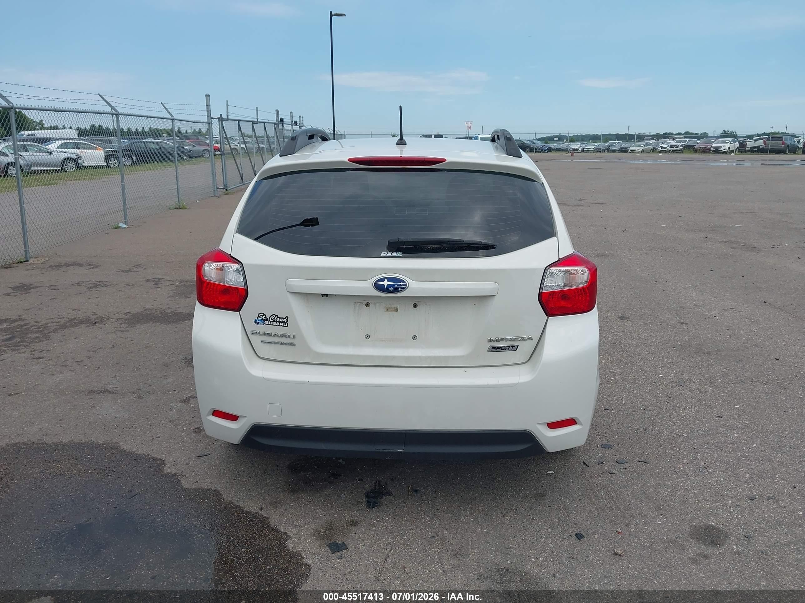 2015 Subaru Impreza 2.0i Sport Premium White vin: JF1GPAT60F8224921