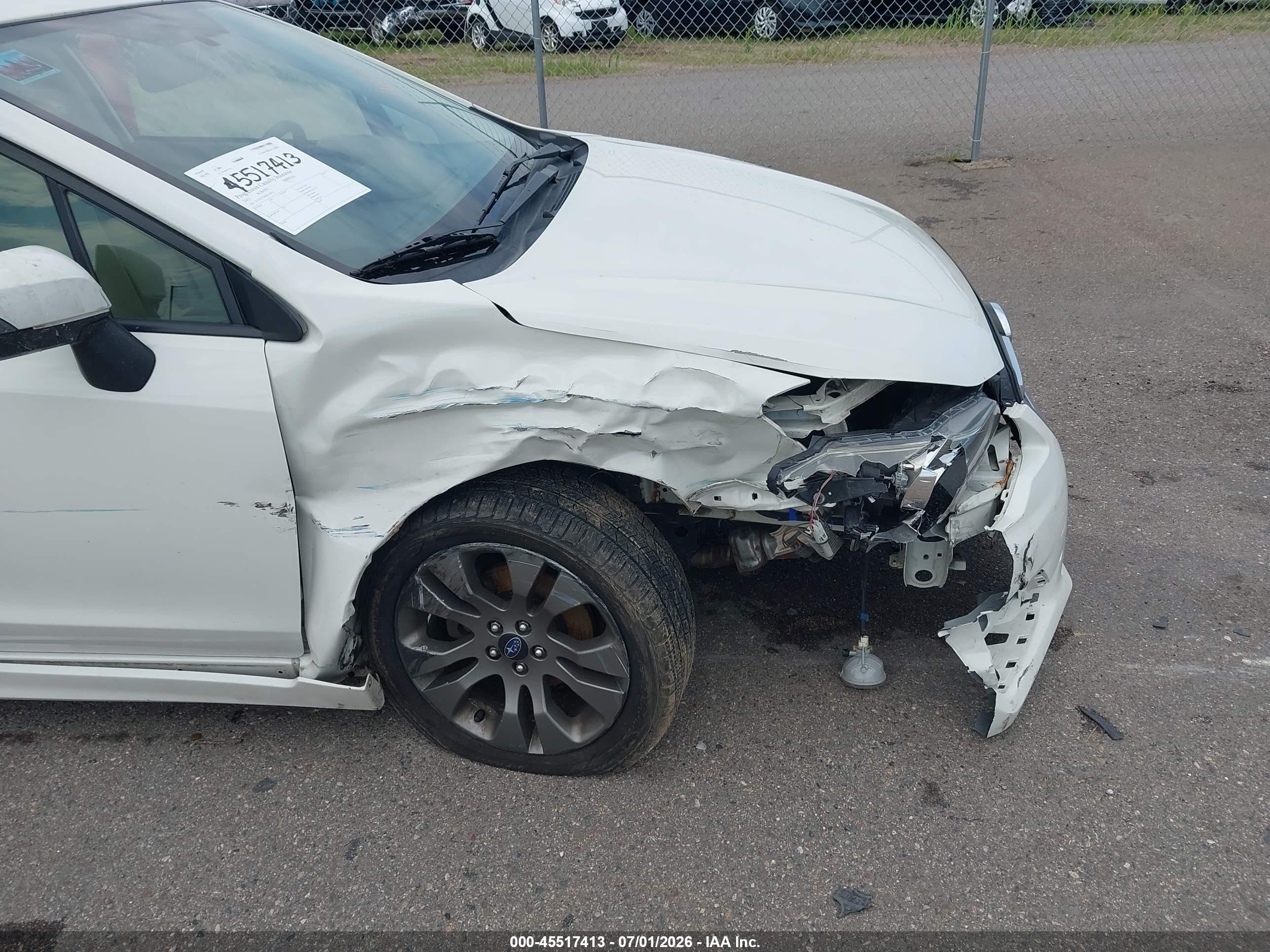 2015 Subaru Impreza 2.0i Sport Premium White vin: JF1GPAT60F8224921