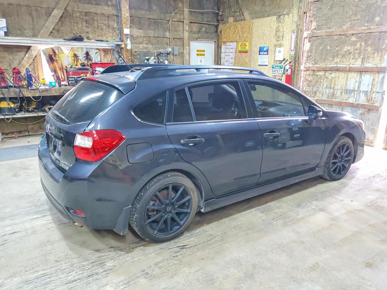 2015 Subaru Impreza Sport Угольный vin: JF1GPAT60F8282334