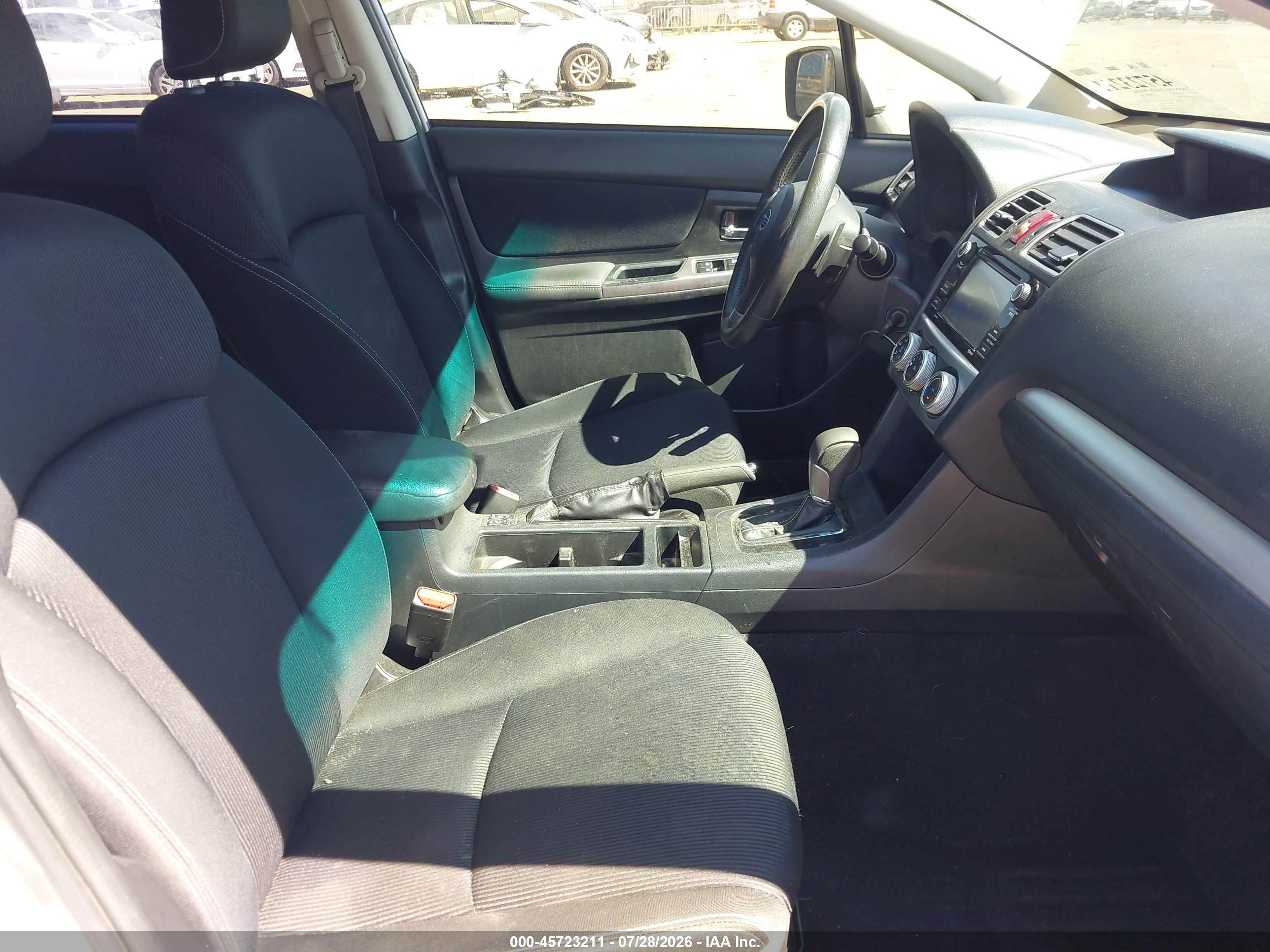 2015 Subaru Impreza 2.0i Sport Premium Silver vin: JF1GPAT61F8250895