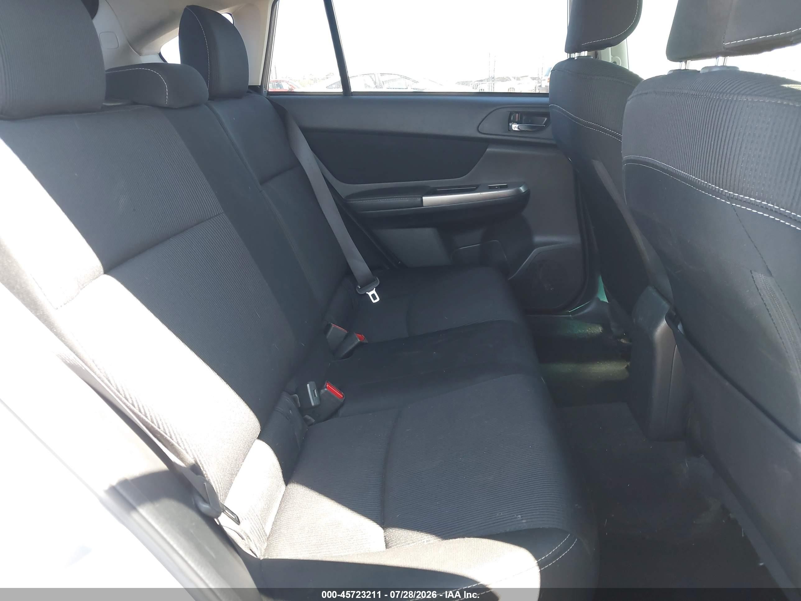 2015 Subaru Impreza 2.0i Sport Premium Silver vin: JF1GPAT61F8250895