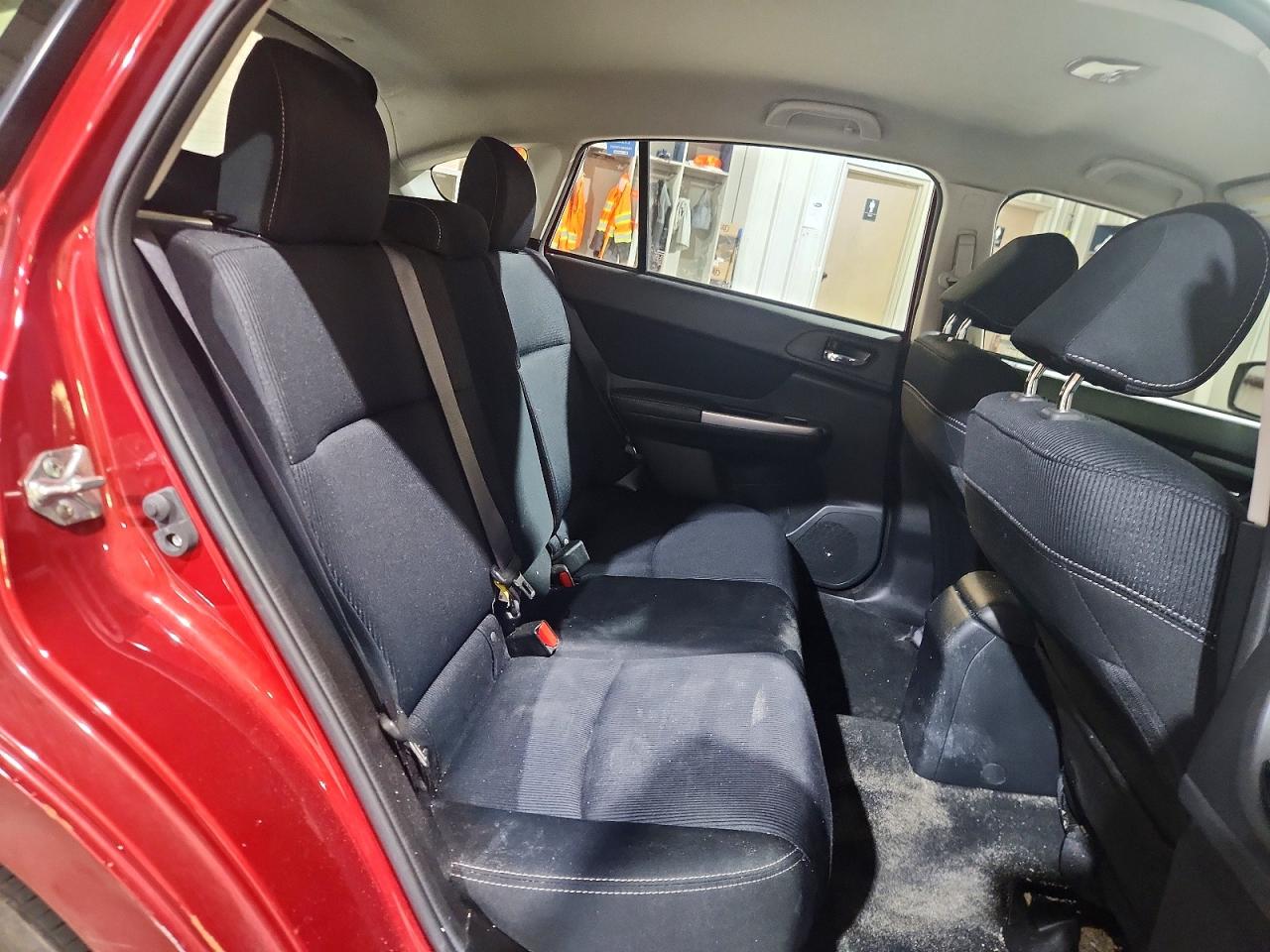 2015 Subaru Impreza Sport Red vin: JF1GPAT62F8281086