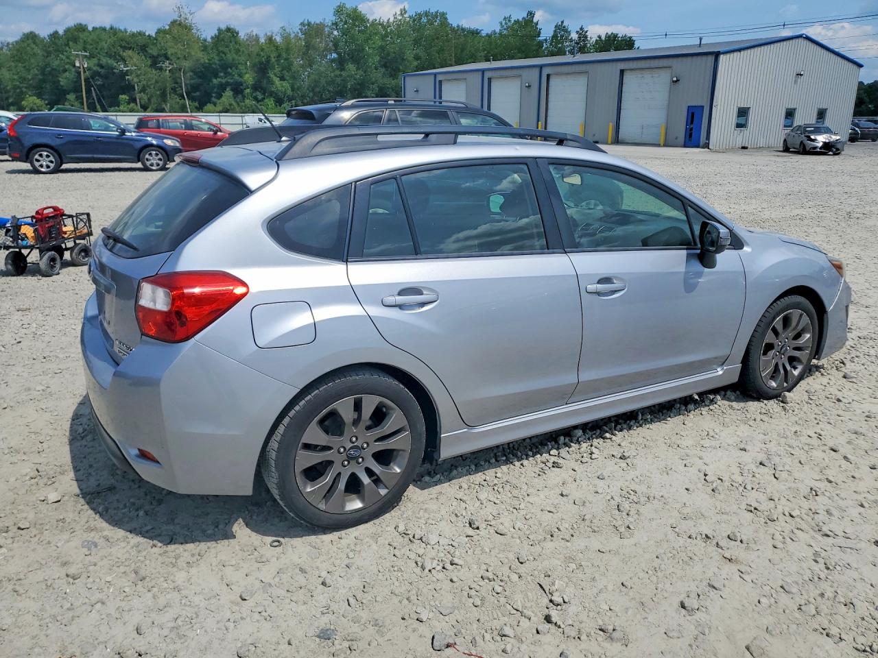 2015 Subaru Impreza Sport Silver vin: JF1GPAT62F8285185