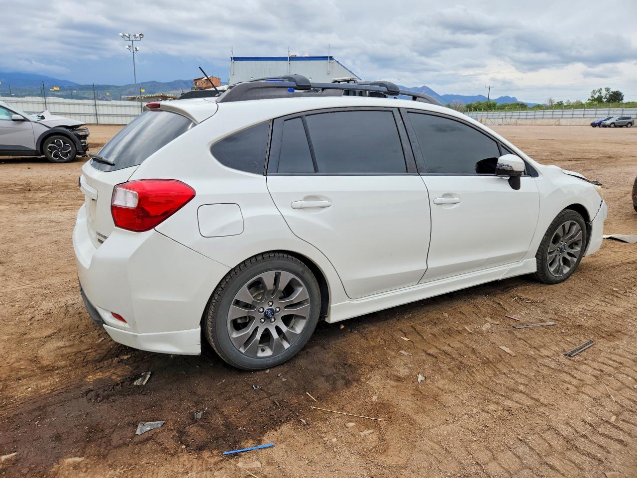 2015 Subaru Impreza Sport White vin: JF1GPAT63FH231281