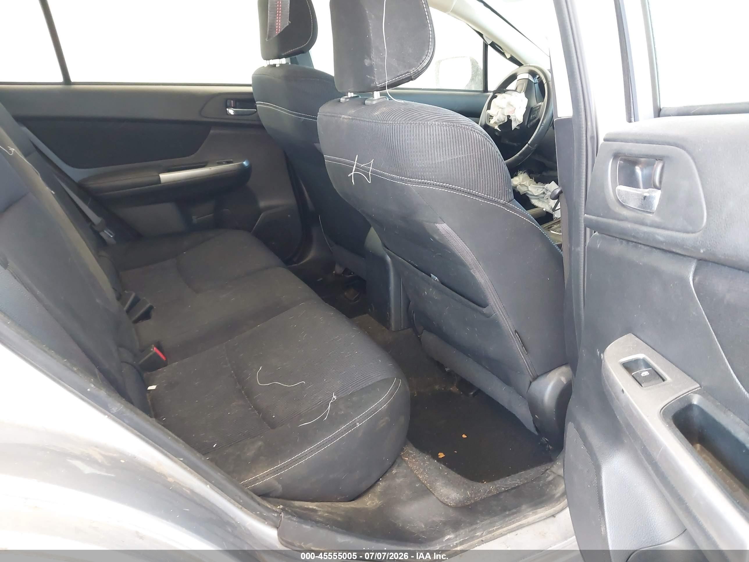 2015 Subaru Impreza 2.0i Sport Premium Silver vin: JF1GPAT65F8205376