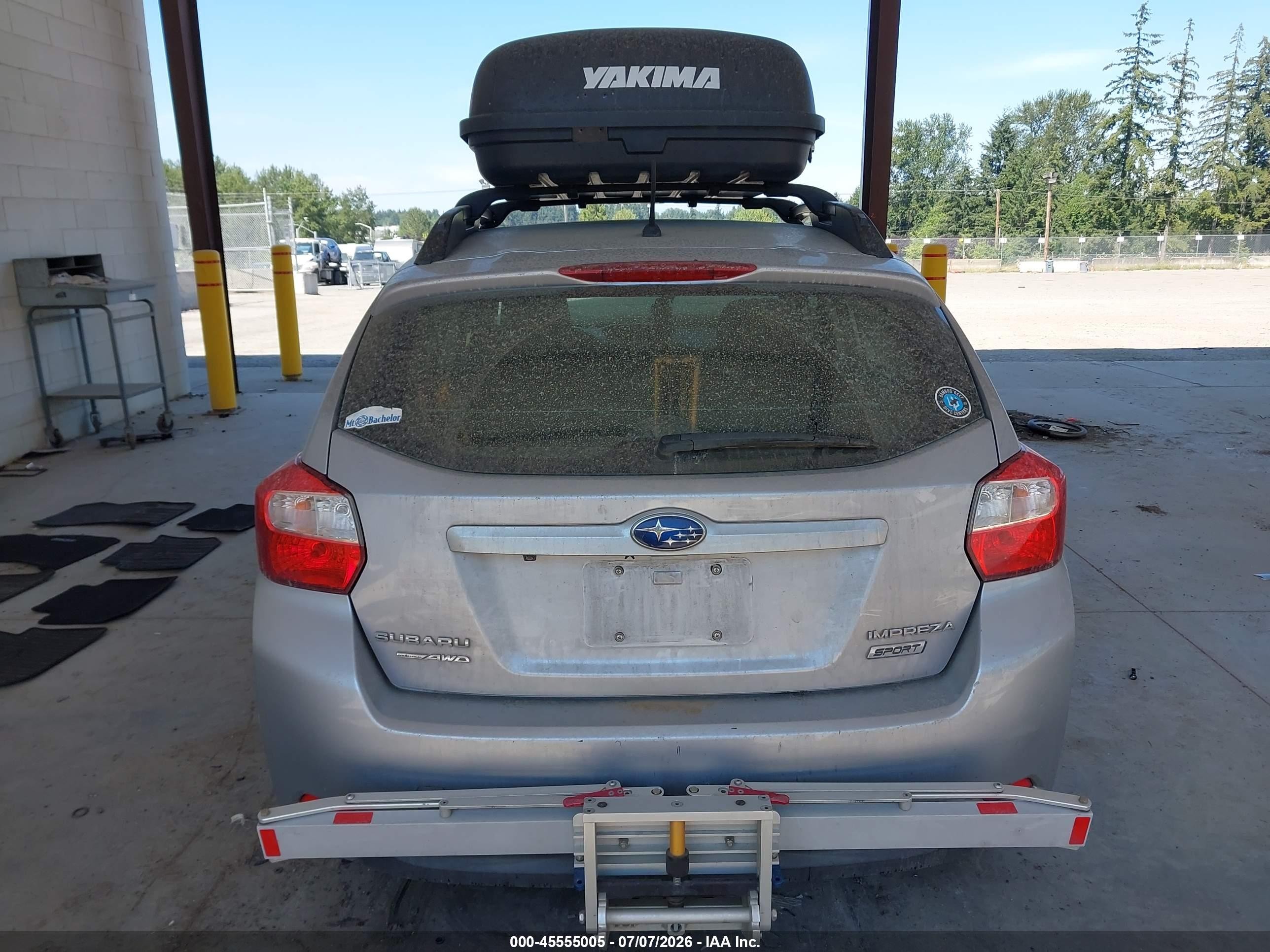 2015 Subaru Impreza 2.0i Sport Premium Silver vin: JF1GPAT65F8205376