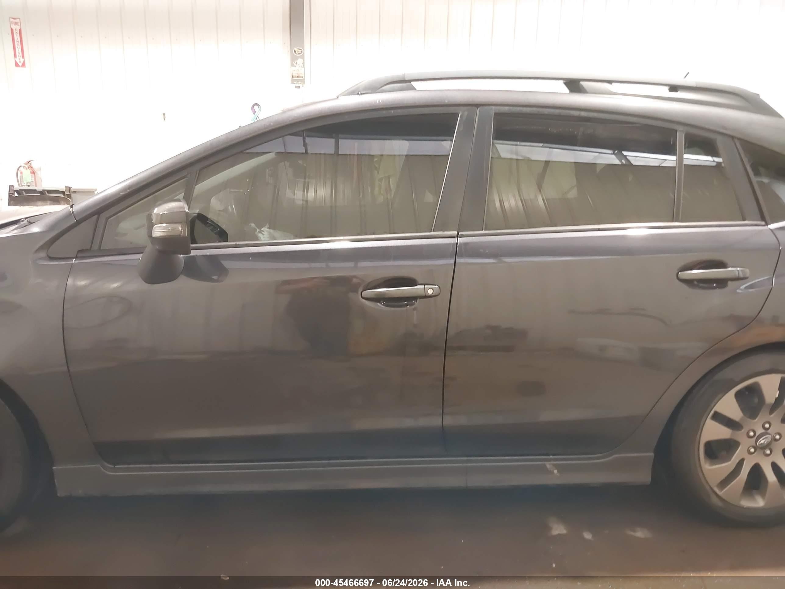 2015 Subaru Impreza 2.0i Sport Premium Gray vin: JF1GPAT67F8214418
