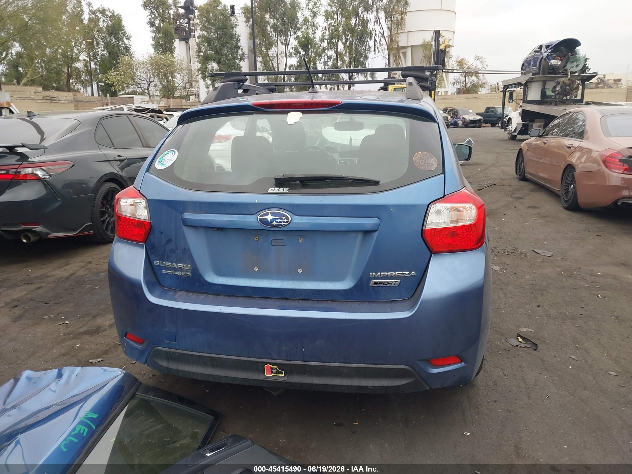 2015 Subaru Impreza 2.0i Sport Premium Синий vin: JF1GPAT69F8205462