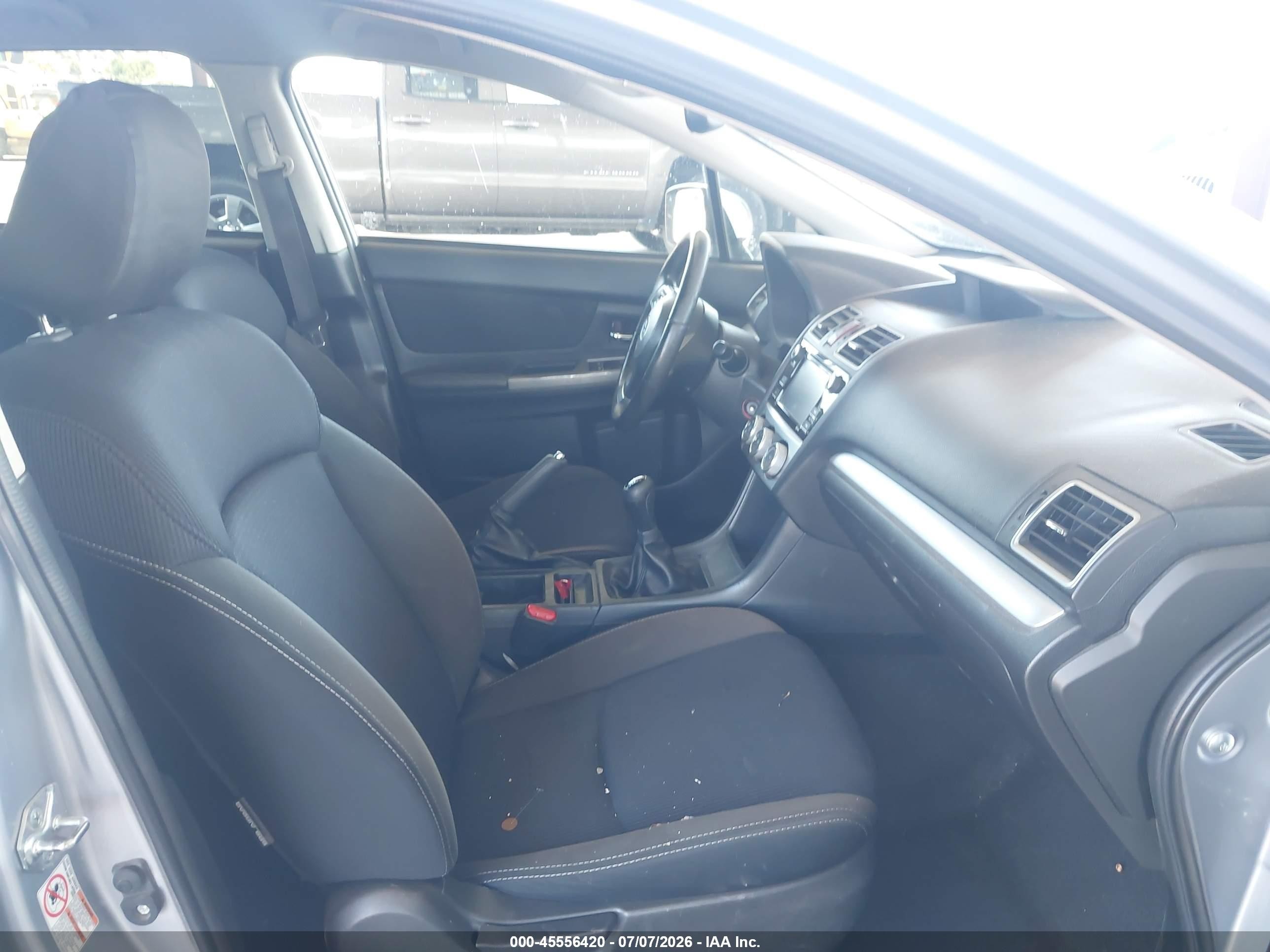 2015 Subaru Impreza 2.0i Sport Premium Silver vin: JF1GPAT69F9328804