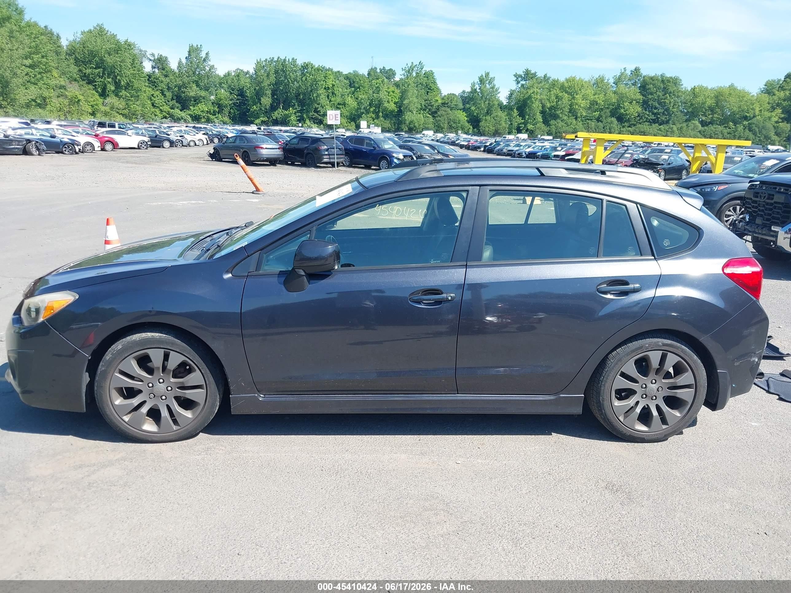 2013 Subaru Impreza 2.0i Sport Limited Gray vin: JF1GPAU61DH201997