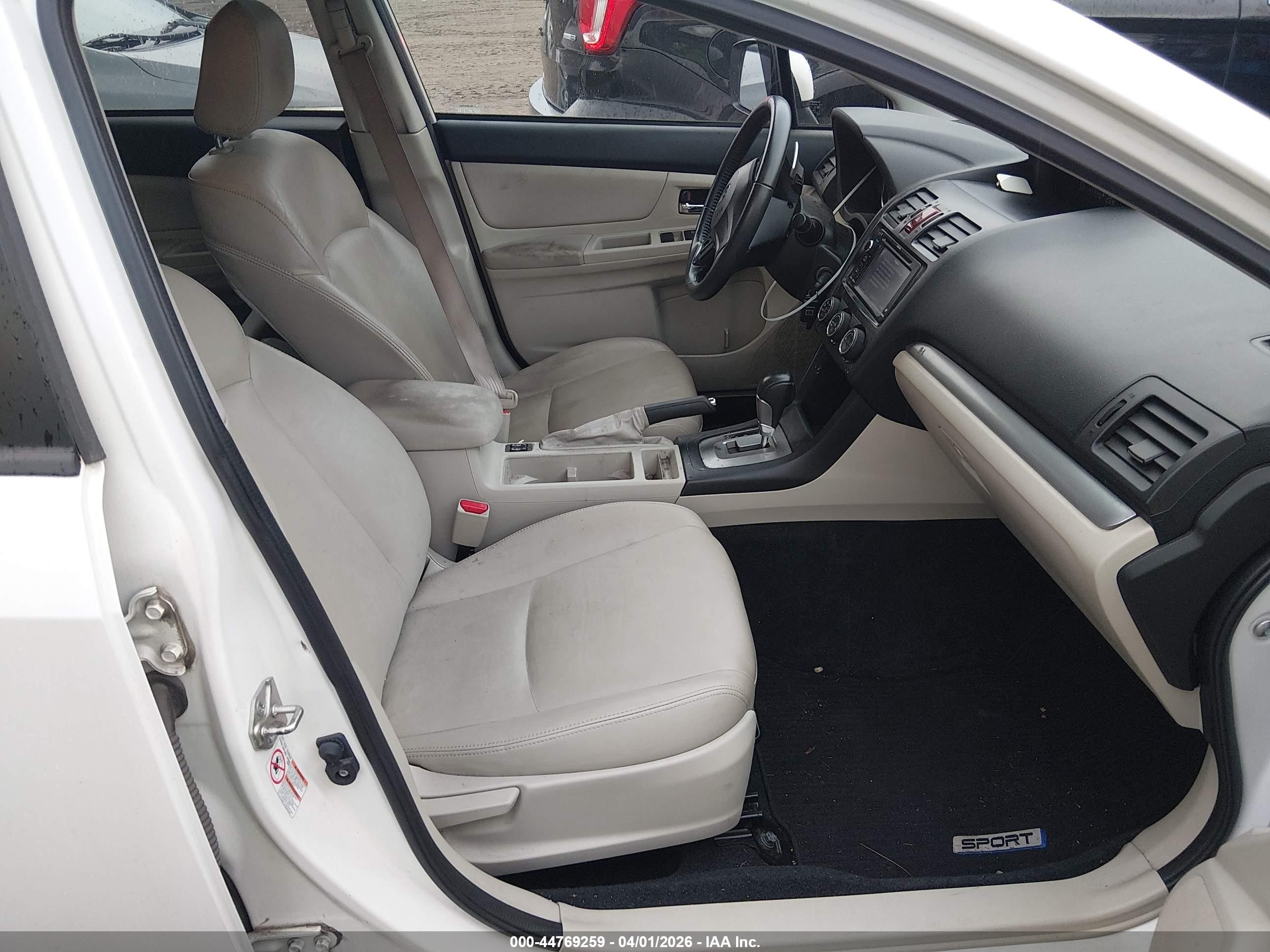 2013 Subaru Impreza 2.0i Sport Limited White vin: JF1GPAU63D2807157