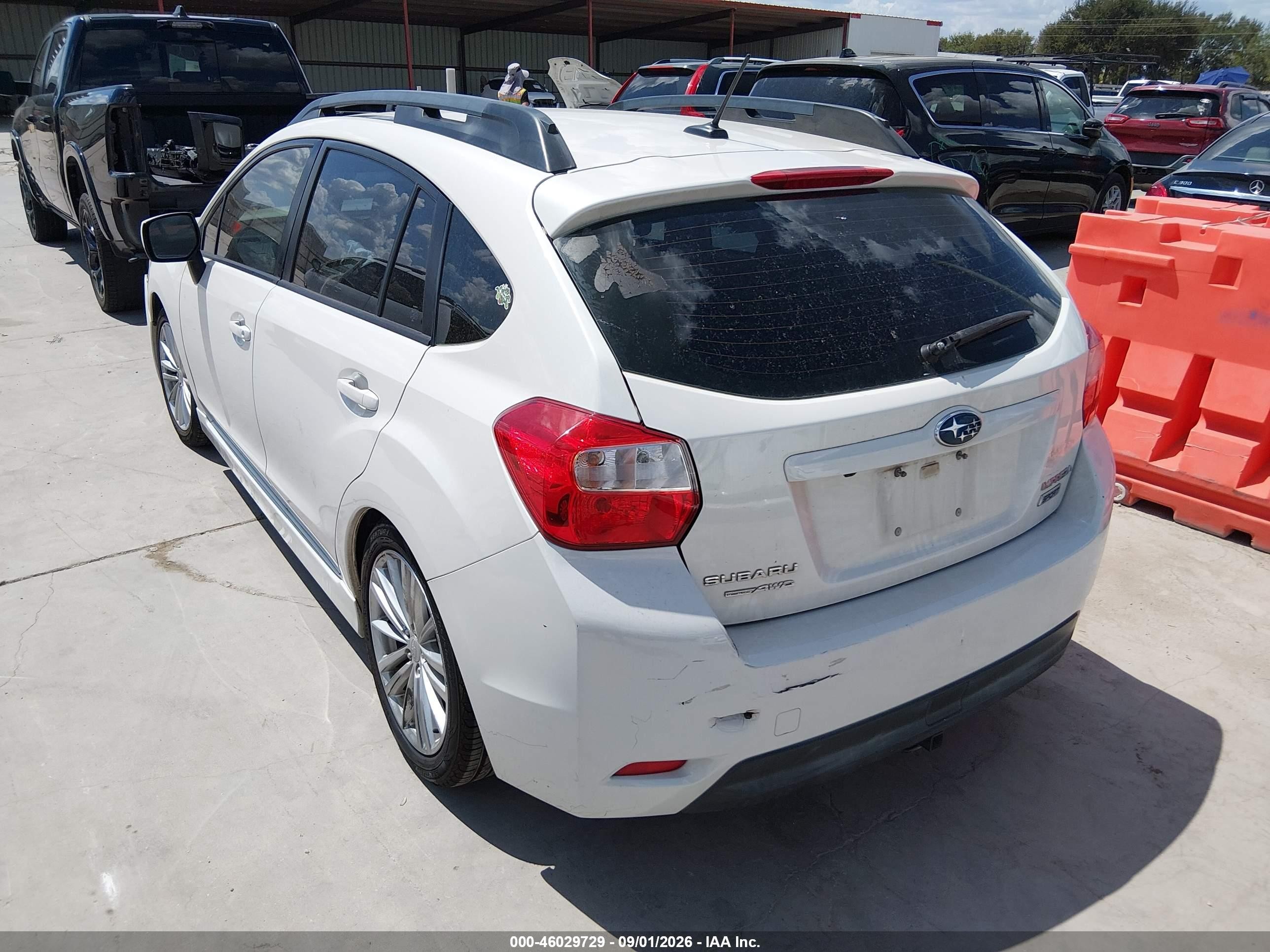 2014 Subaru Impreza 2.0i Sport Limited White vin: JF1GPAU63E8303786