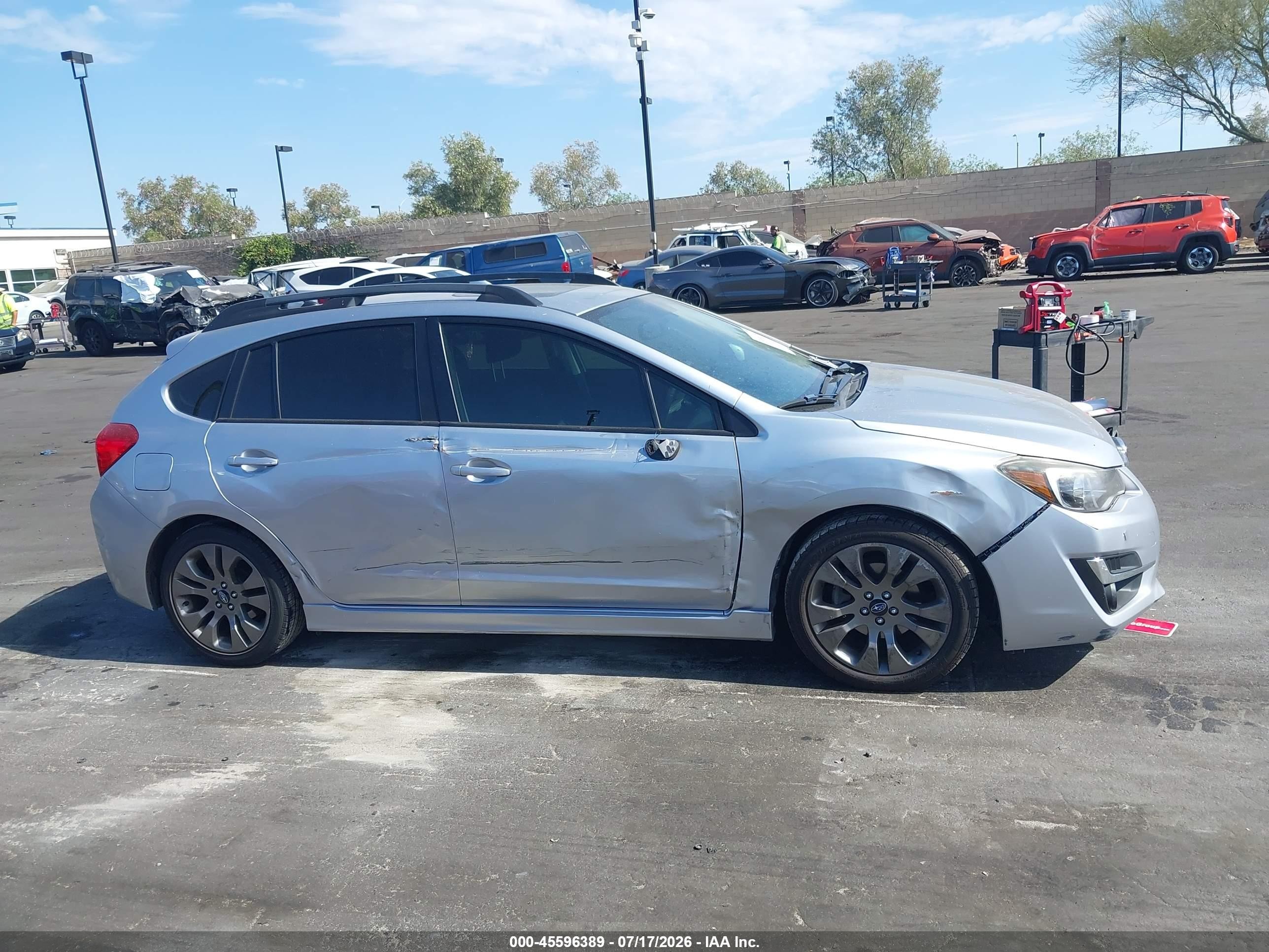 2015 Subaru Impreza 2.0i Sport Premium Серебряный vin: JF1GPAU66FH302889