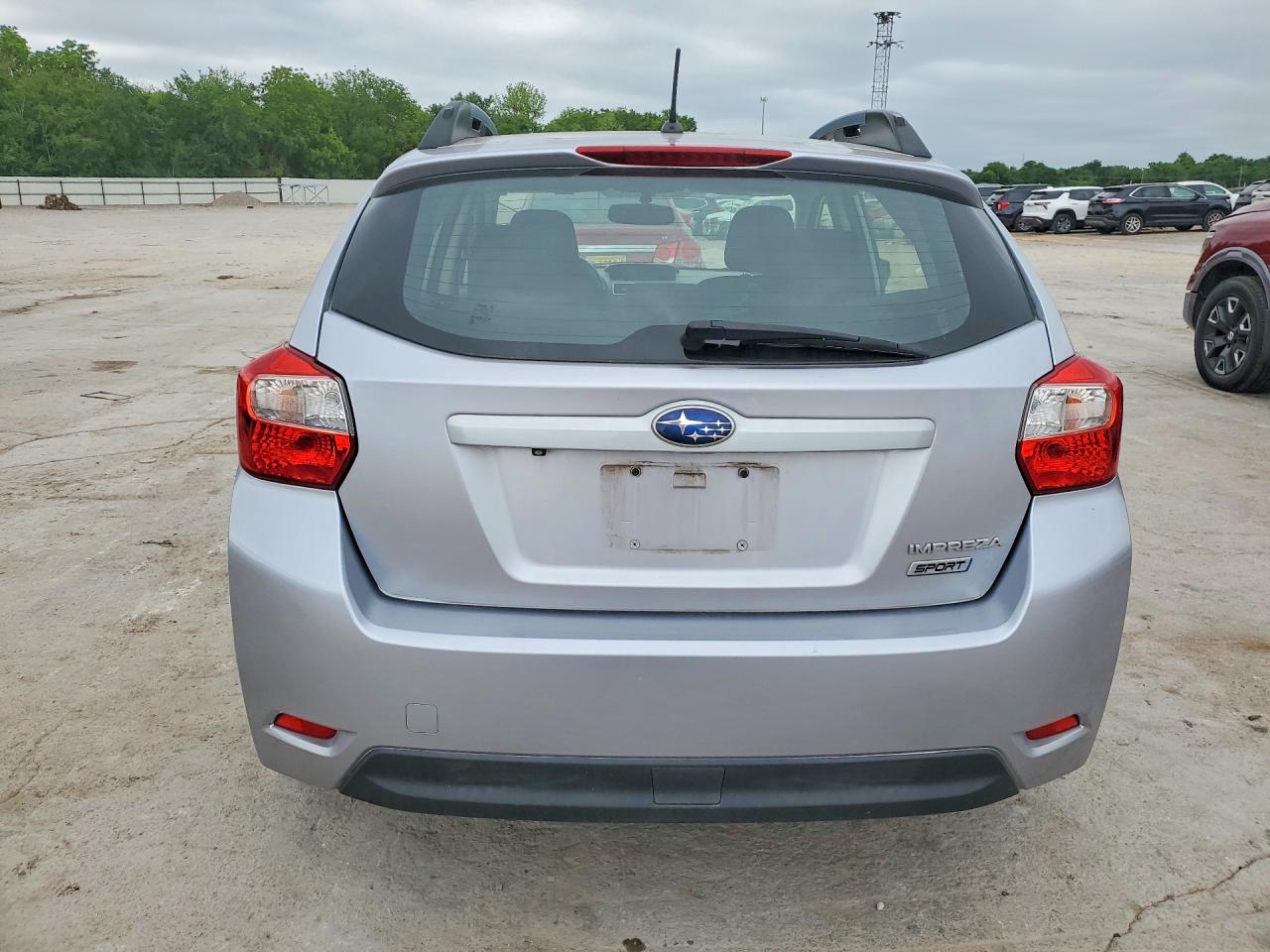 2015 Subaru Impreza Sport Silver vin: JF1GPAU68FH203295