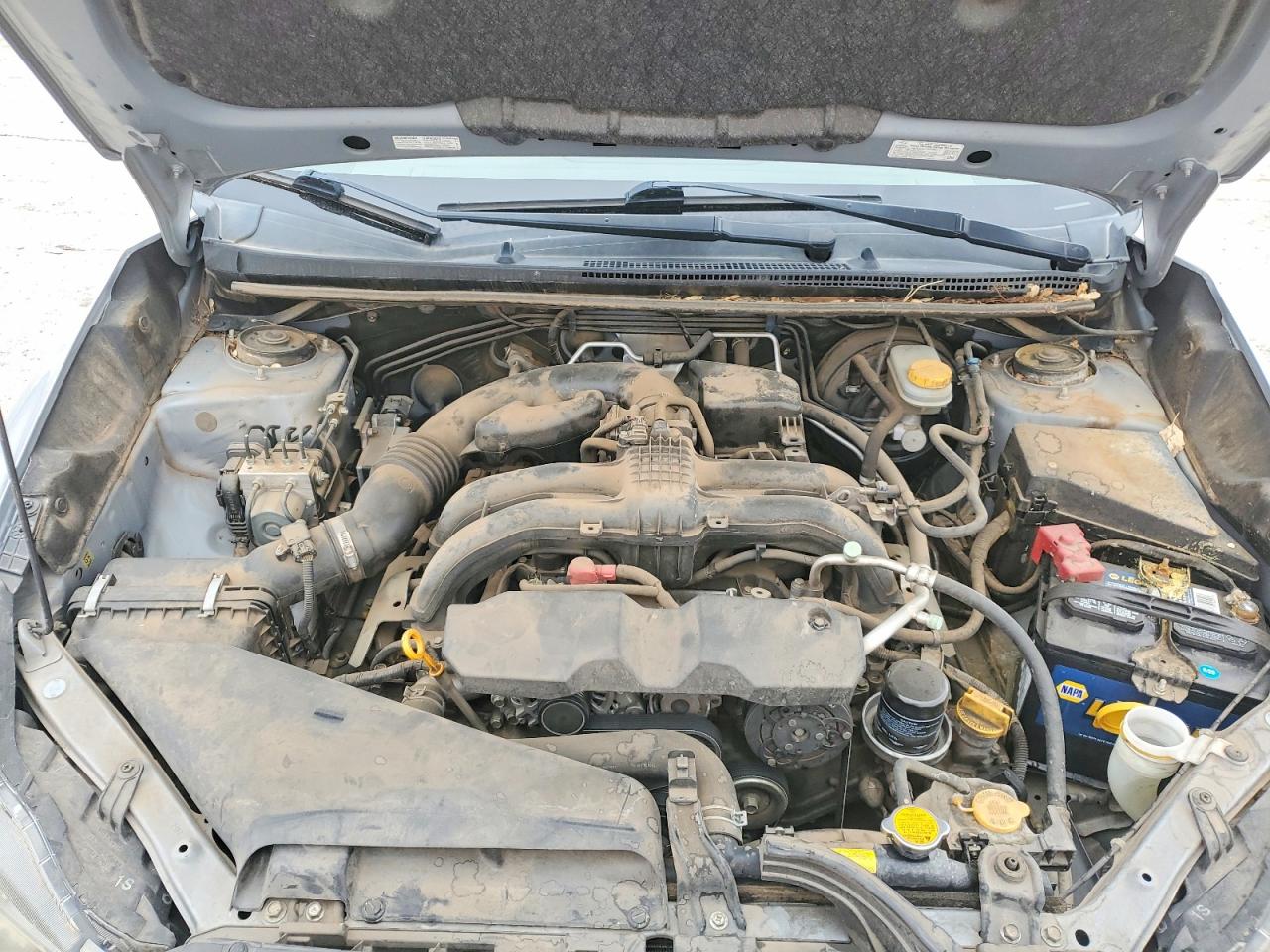 2015 Subaru Impreza Sport Silver vin: JF1GPAU68FH203295
