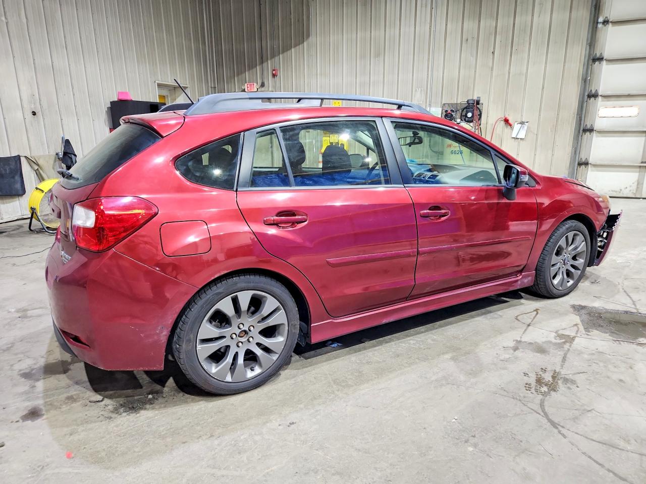 2015 Subaru Impreza Sport Burgundy vin: JF1GPAU68FH234479