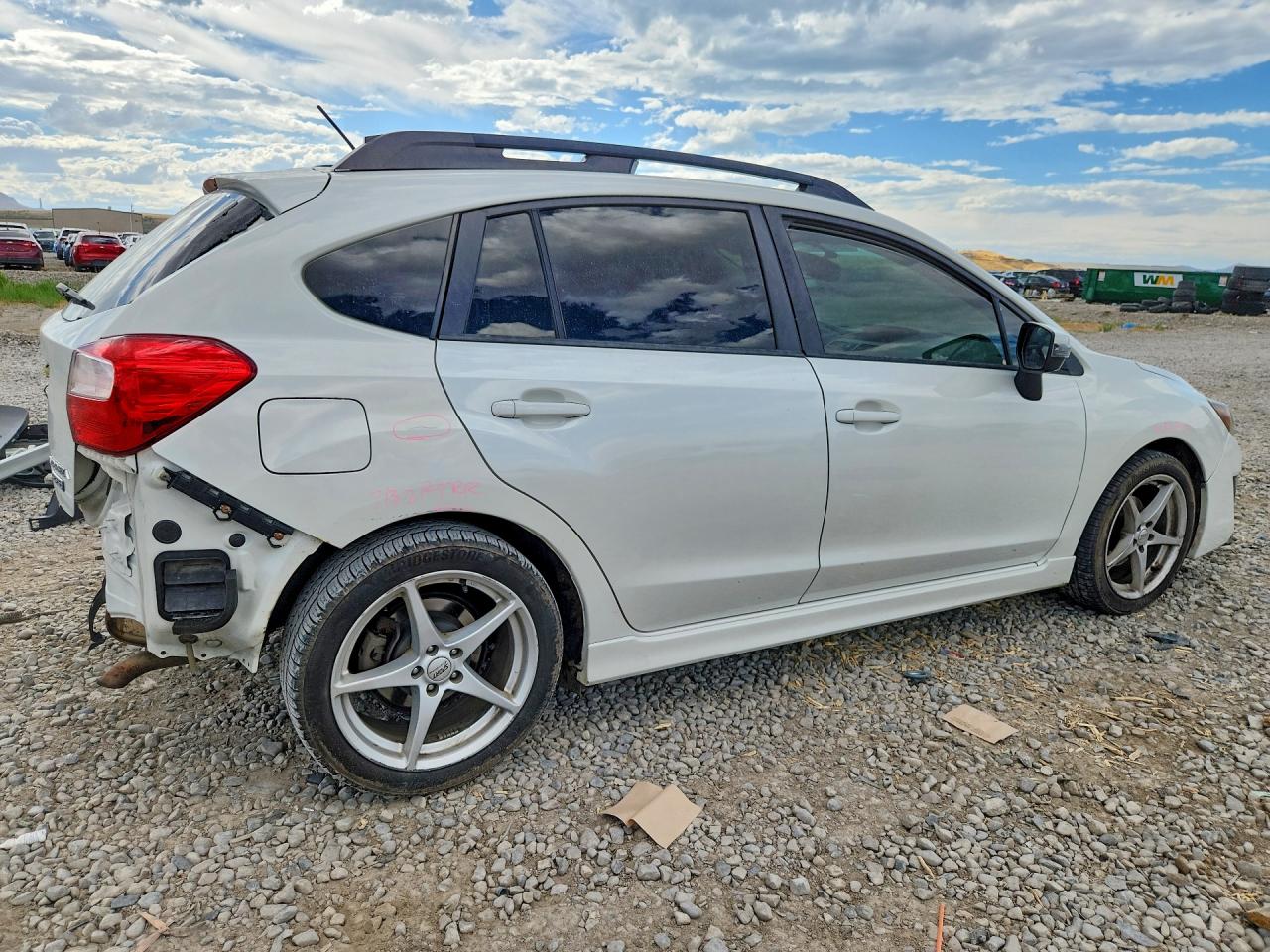 2015 Subaru Impreza Sport White vin: JF1GPAU6XFH326936