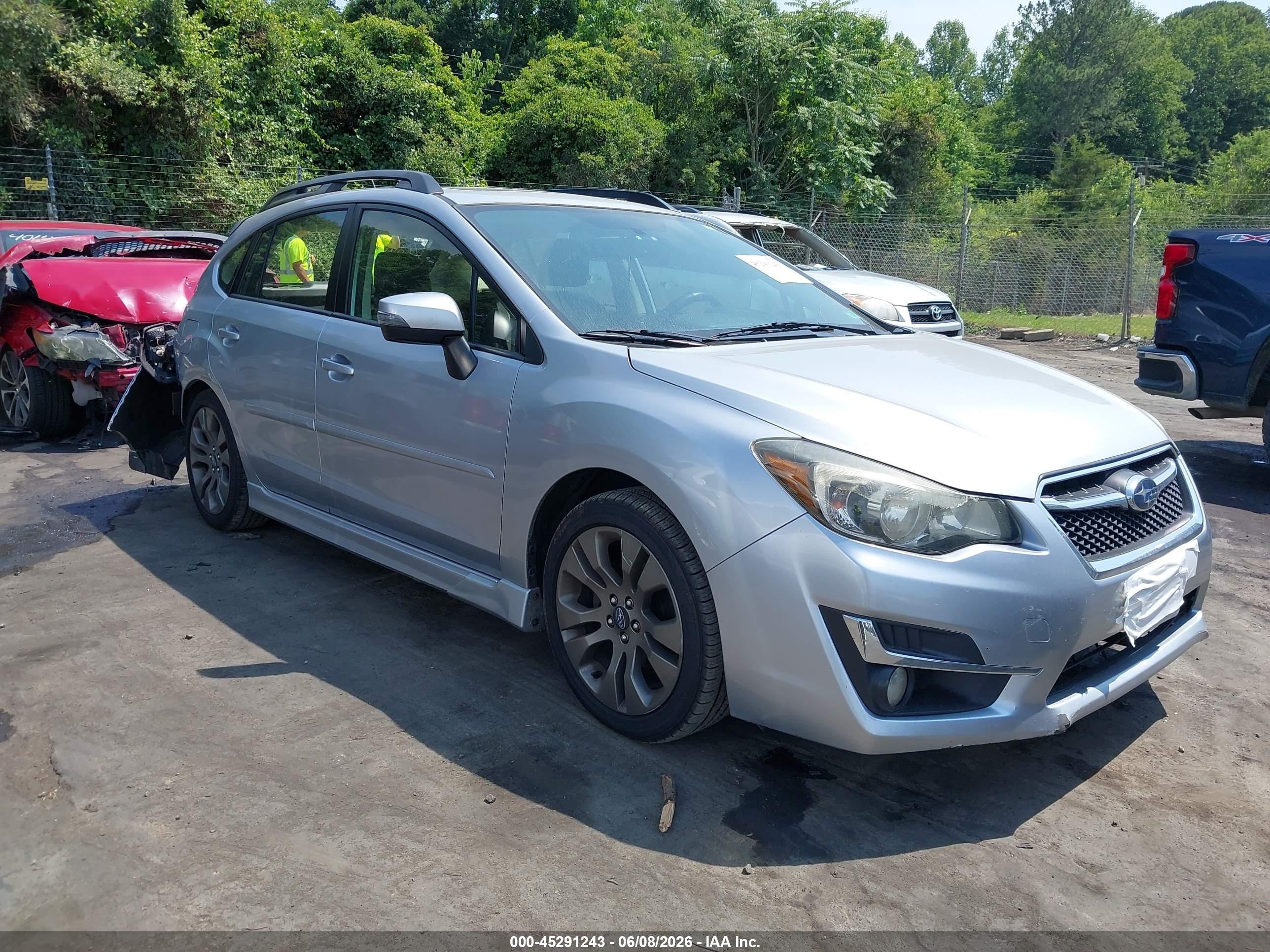 2015 Subaru Impreza 2.0i Sport Limited Серебряный vin: JF1GPAW60F8232660