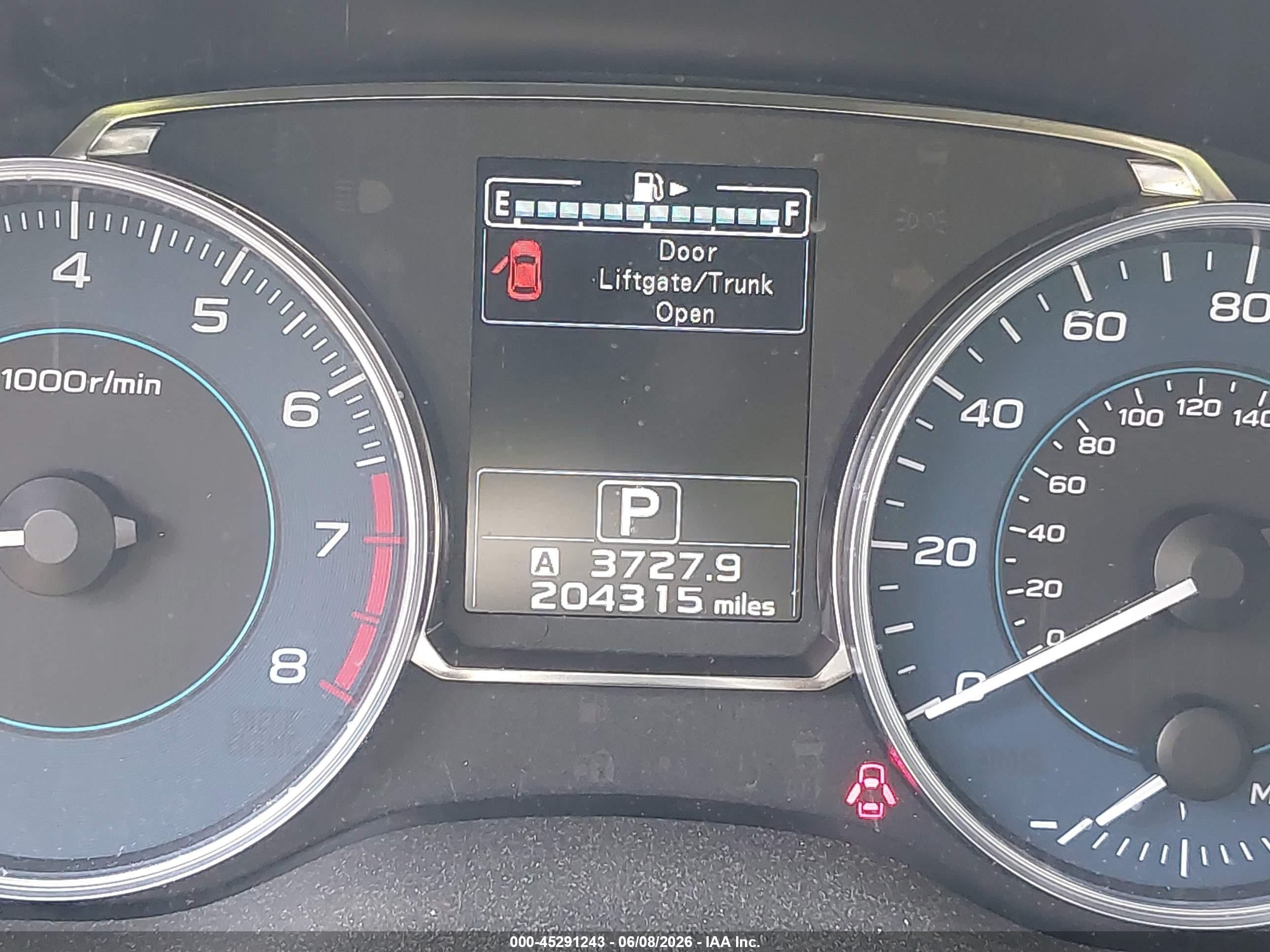 2015 Subaru Impreza 2.0i Sport Limited Silver vin: JF1GPAW60F8232660