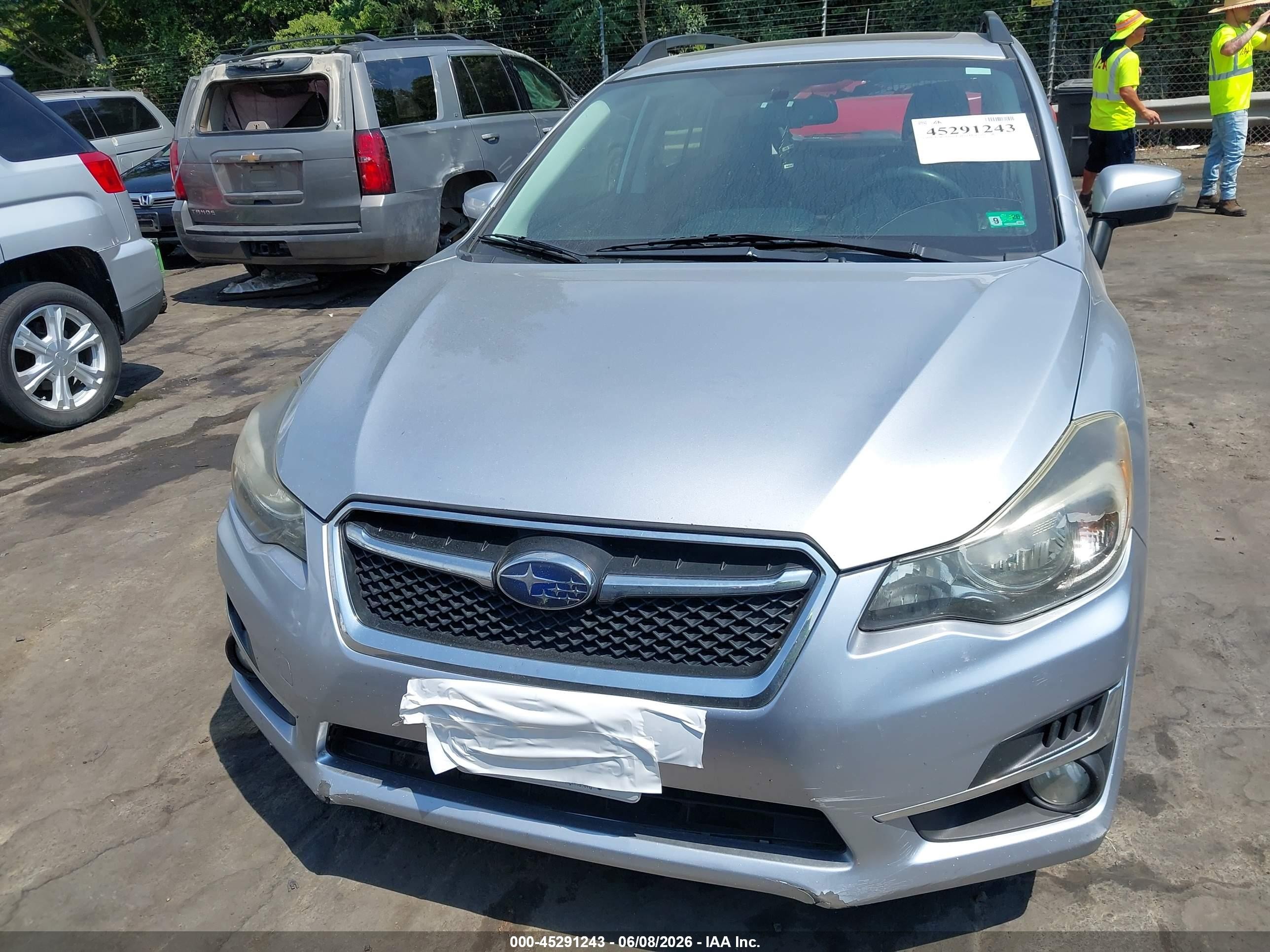 2015 Subaru Impreza 2.0i Sport Limited Silver vin: JF1GPAW60F8232660