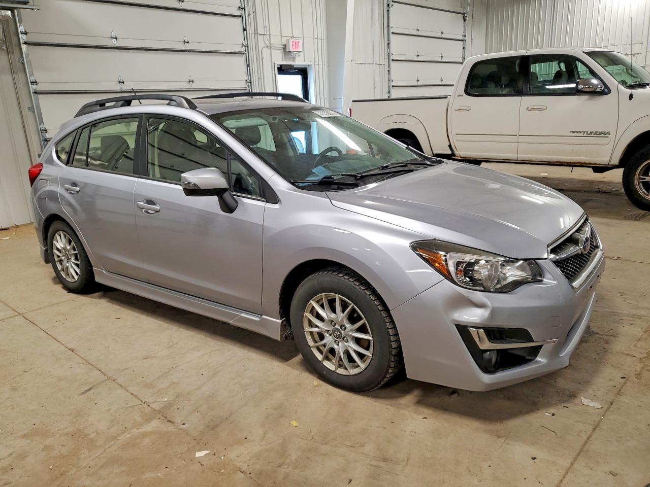 2015 Subaru Impreza Sport Limited Silver vin: JF1GPAZ61F8242769