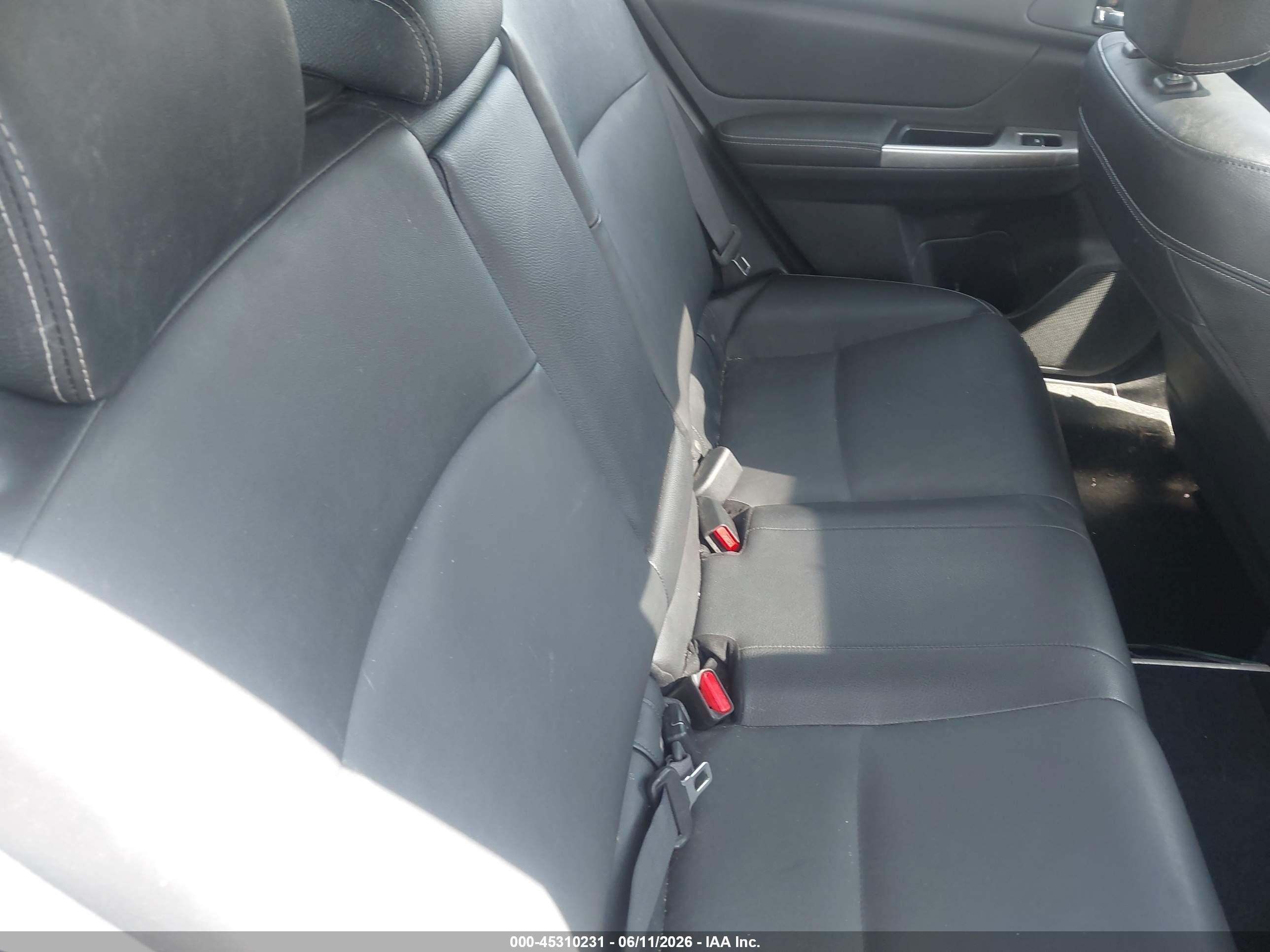 2015 Subaru Impreza 2.0i Sport Limited Gray vin: JF1GPAZ62F8224765