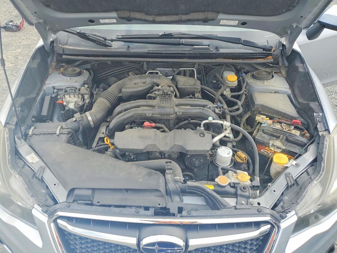 2015 Subaru Impreza Sport Limited Silver vin: JF1GPAZ62F8253697