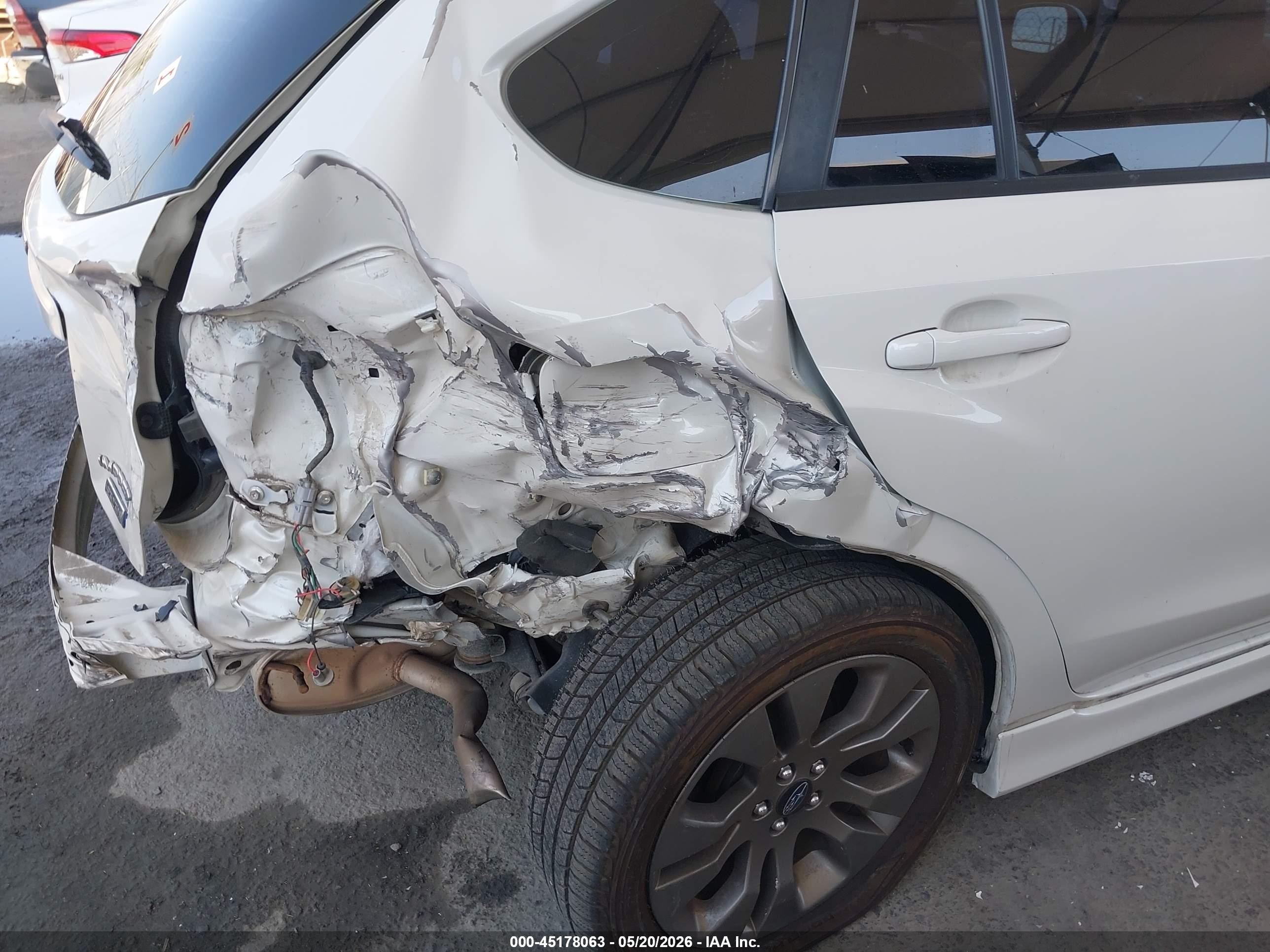 2015 Subaru Impreza 2.0i Sport Limited White vin: JF1GPAZ66F8236028