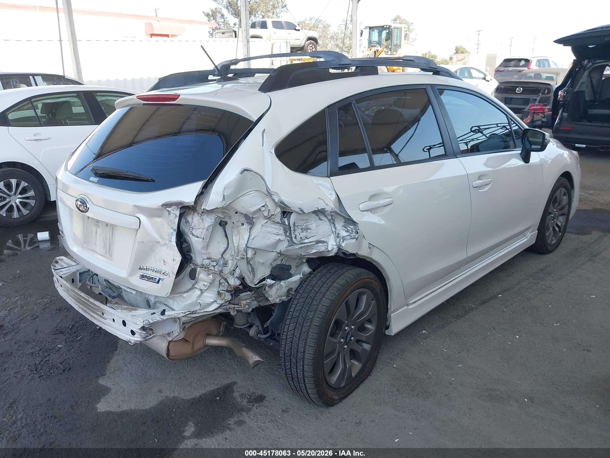 2015 Subaru Impreza 2.0i Sport Limited White vin: JF1GPAZ66F8236028