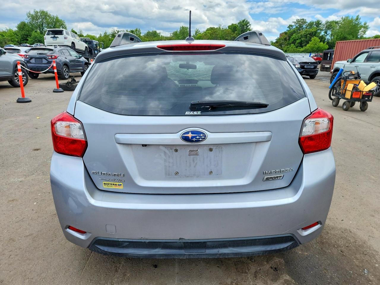 2015 Subaru Impreza Sport Limited Silver vin: JF1GPAZ68FH258077