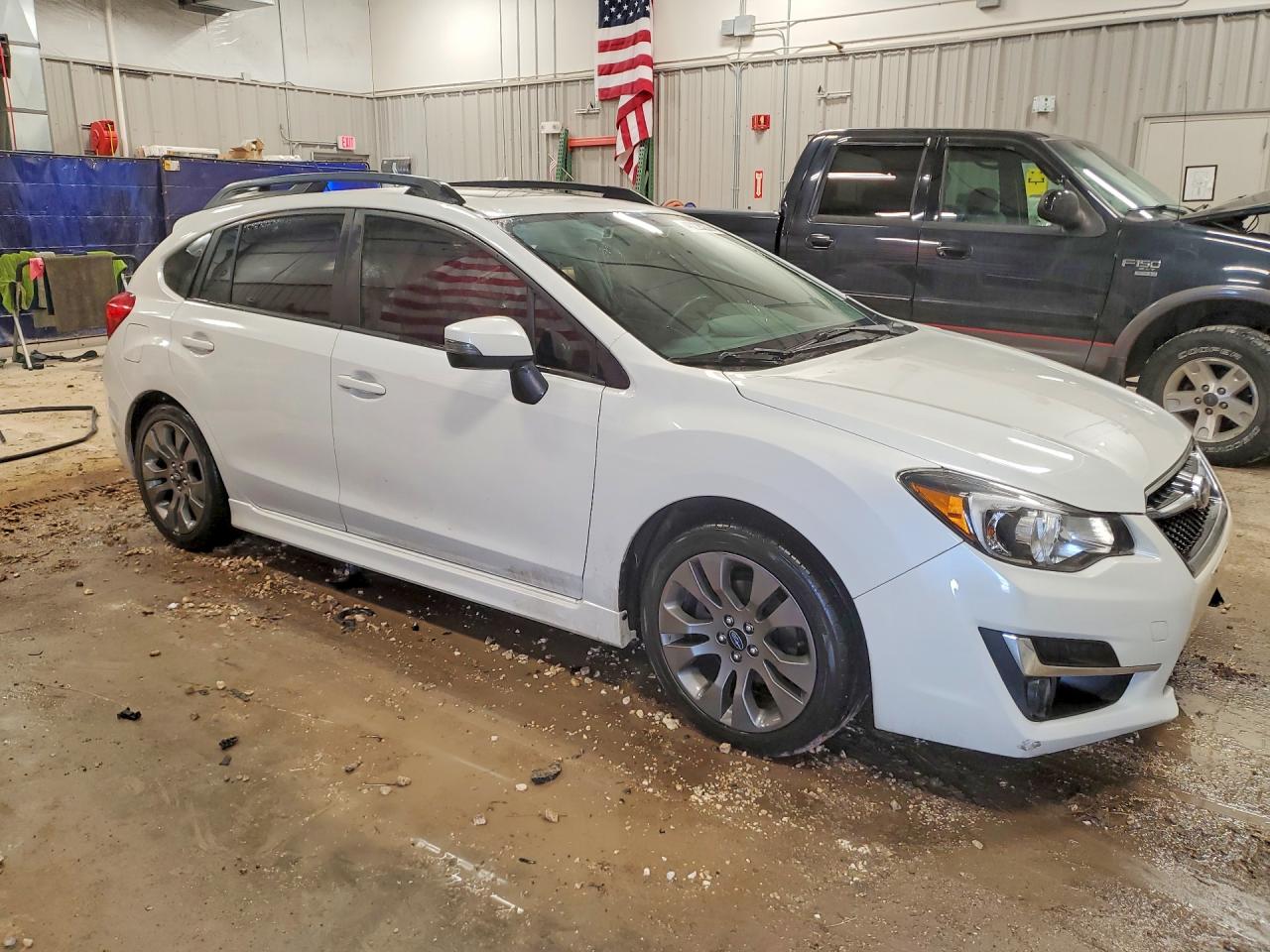 2015 Subaru Impreza Sport Limited White vin: JF1GPAZ68FH285277