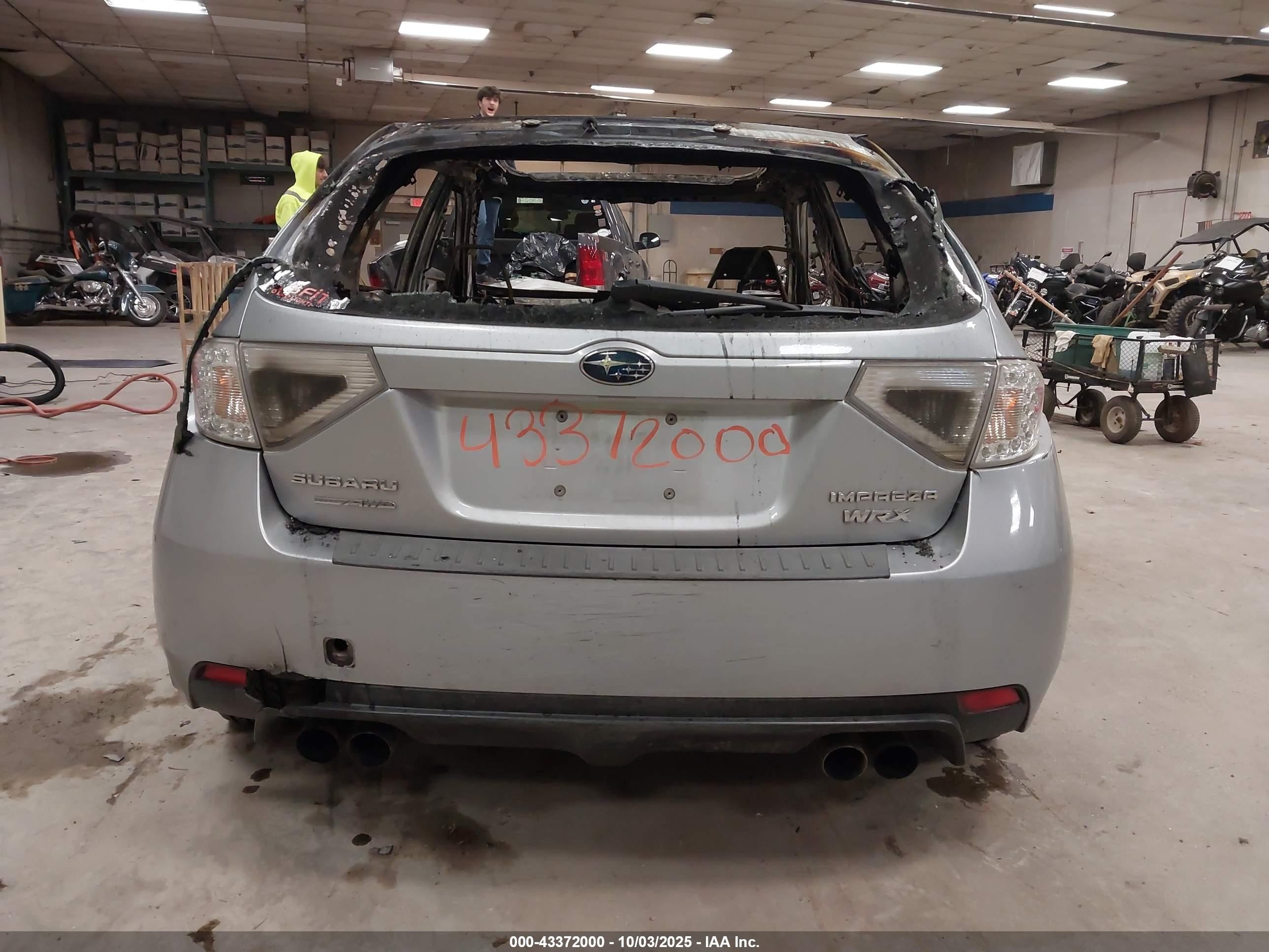 2013 Subaru Impreza Wrx Premium Silver vin: JF1GR7E60DG818762