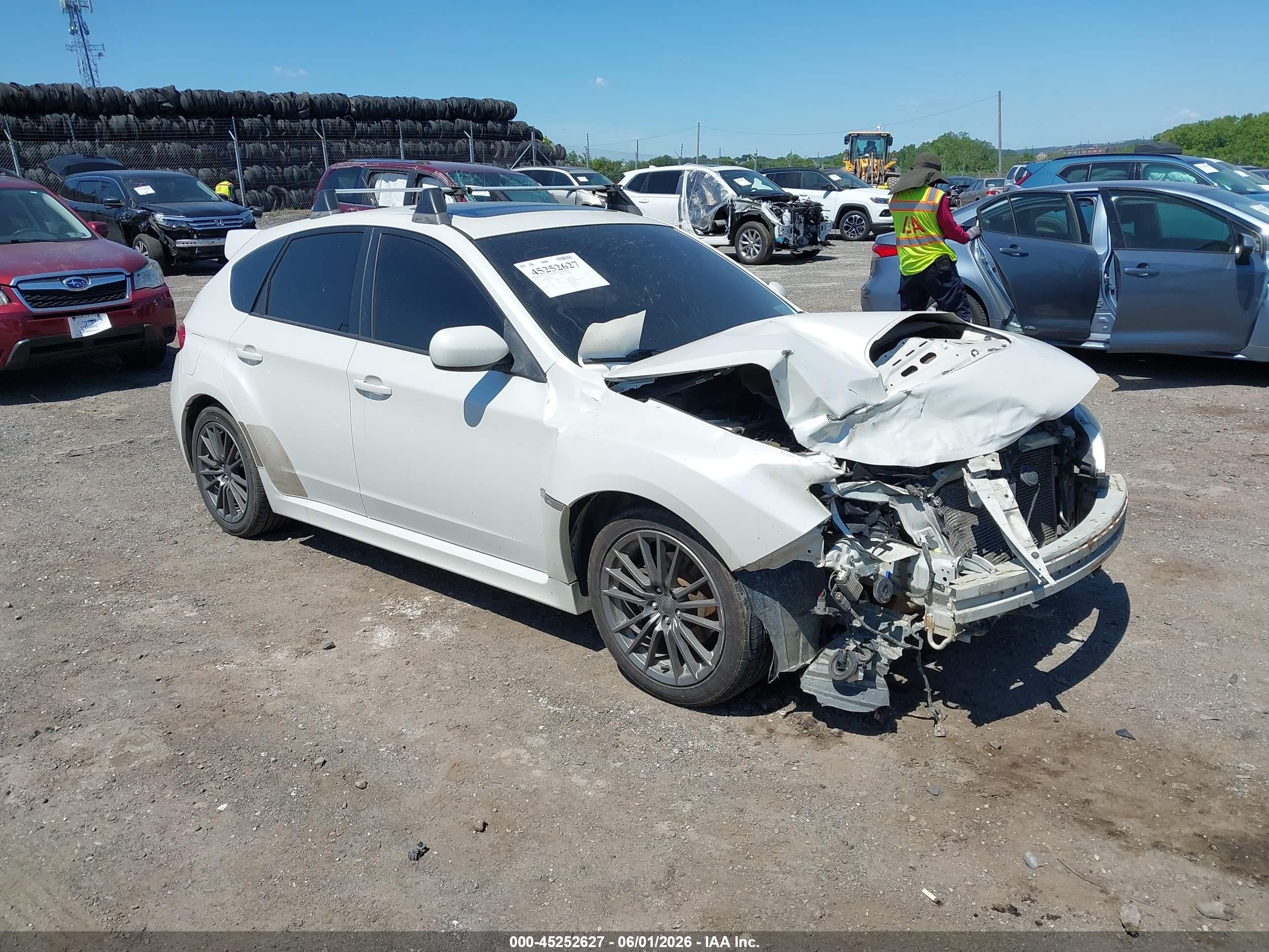 2013 Subaru Impreza Wrx Premium White vin: JF1GR7E66DG805689